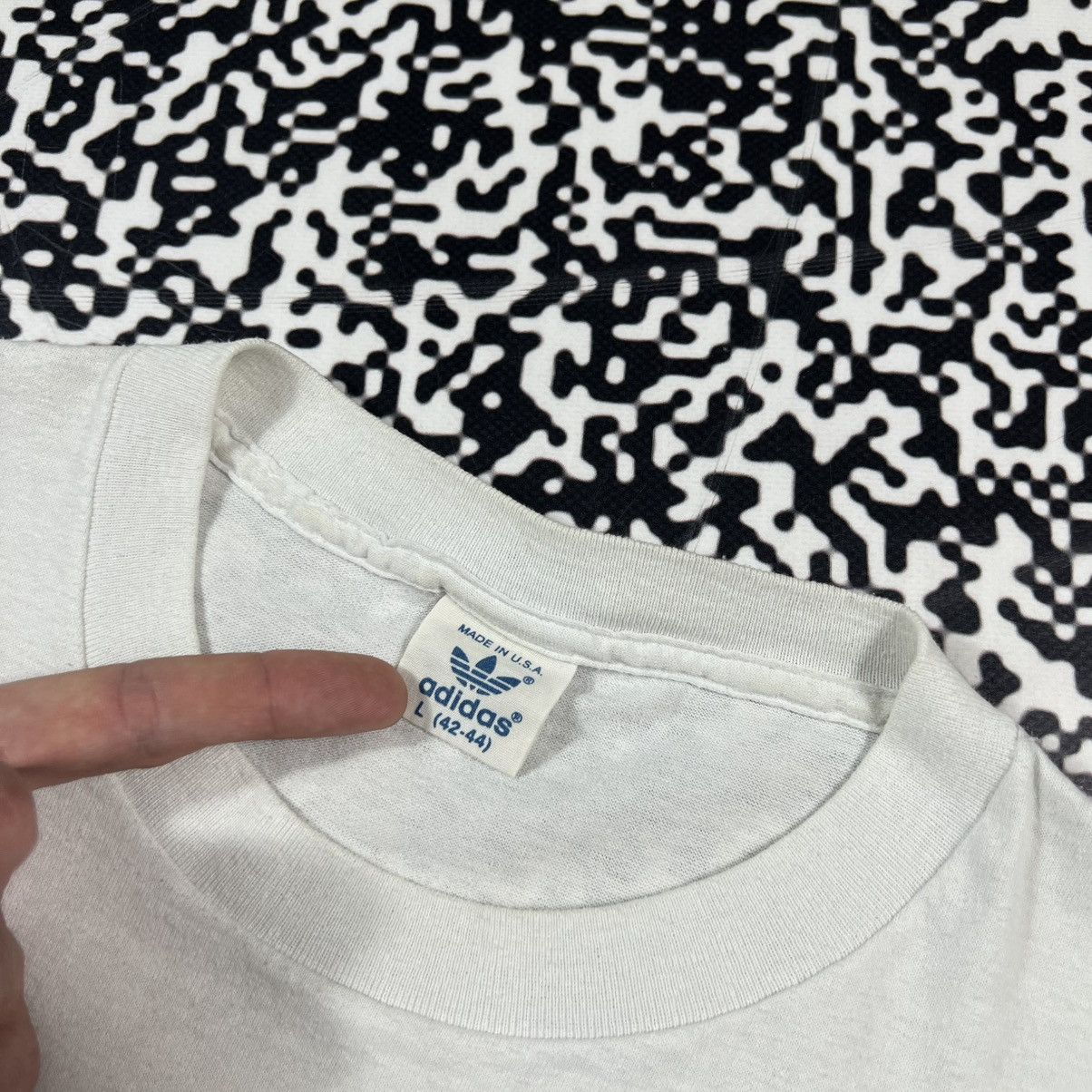 Adidas Vintage 90s Adidas USA Athletic Dept Retro Sport T-shirt Size US M / EU 48-50 / 2 - 8 Thumbnail