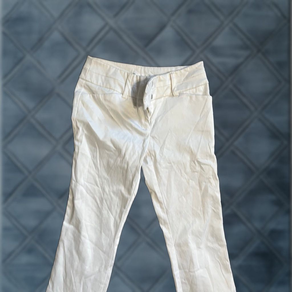 Avenue 7th Avenue Design Studio New York & Company White Dress Pants 0P Petite Women Straight 32 in Inseam Dress Pants Size 25" / US 0 / IT 36 - 1 Thumbnail