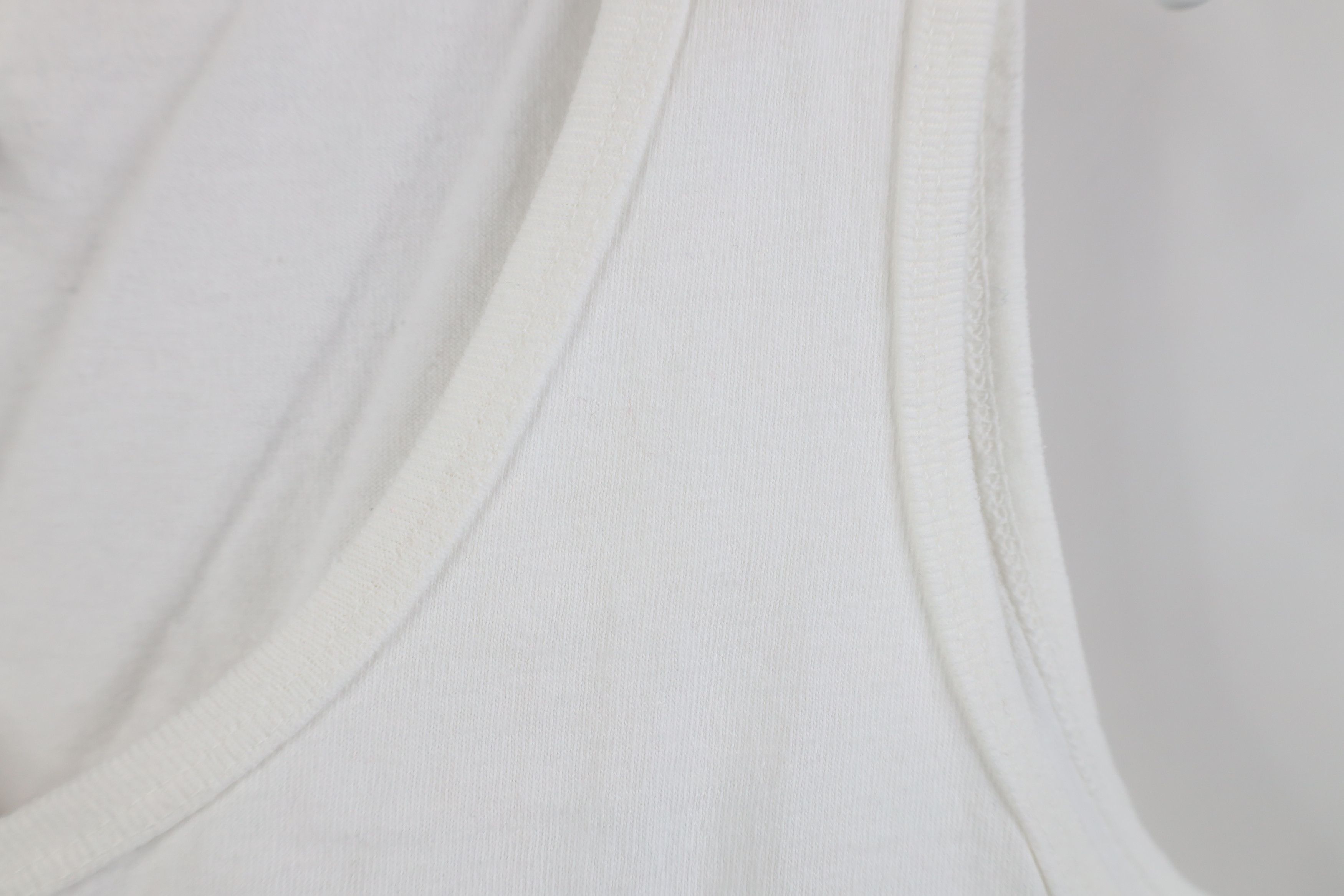 Vintage Vintage 90s Streetwear Cotton Tank Top T-Shirt White USA Size US XXL / EU 58 / 5 - 5 Thumbnail