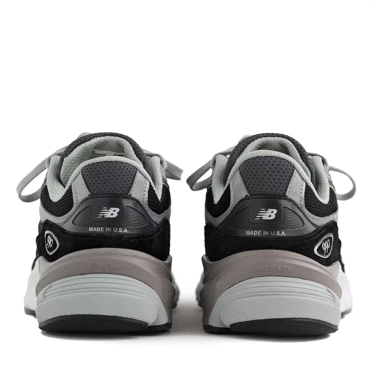 New Balance o1s22i1n1124 990V6 Sneakers in Black Grey Size US 10 / EU 43 - 4 Thumbnail