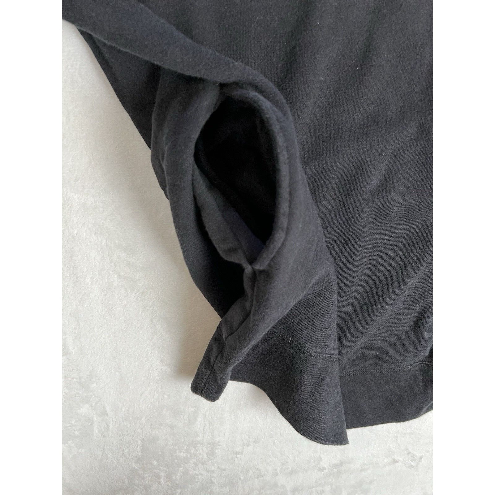 Uniqlo Uniqlo x Verdy Hoodie Sweatshirt Size Large “Get A Move On” Size US L / EU 52-54 / 3 - 7 Thumbnail