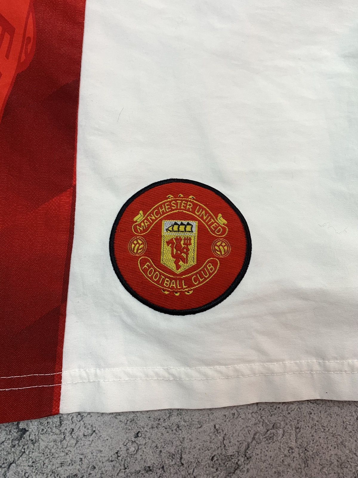 Umbro Manchester United Vintage 1996 1998 Shorts Umbro Size 34 L Size US 34 / EU 50 - 2 Thumbnail