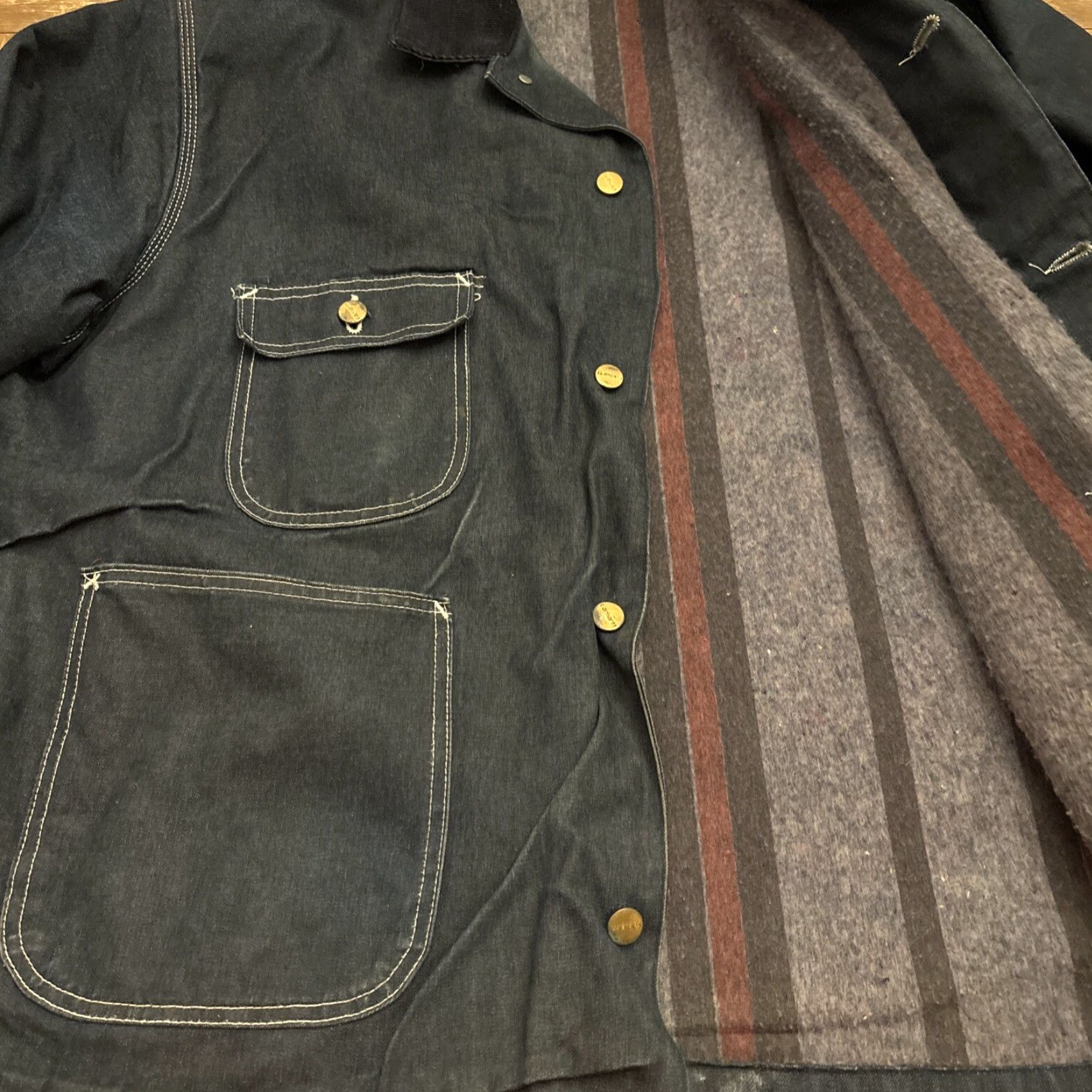 Carhartt VINTAGE Carhartt Coverall Jacket Denim Workwear 80s USA Adult XL Blue Mens Size US 36 / EU 52 - 5 Thumbnail