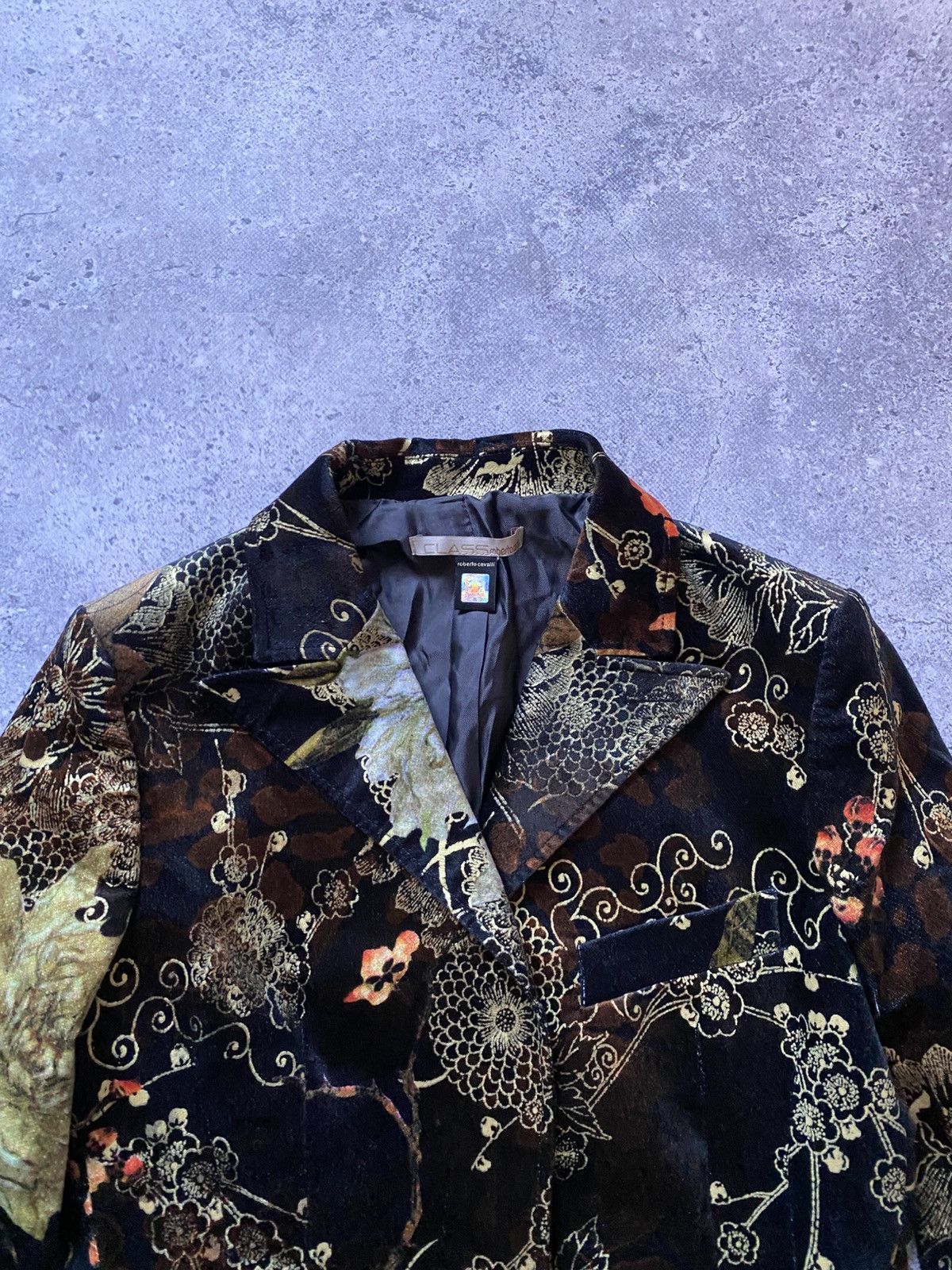Roberto Cavalli Luxury Class Roberto Cavalli Blazer Vintage Floral Italy Size L / US 10 / IT 46 - 2 Thumbnail