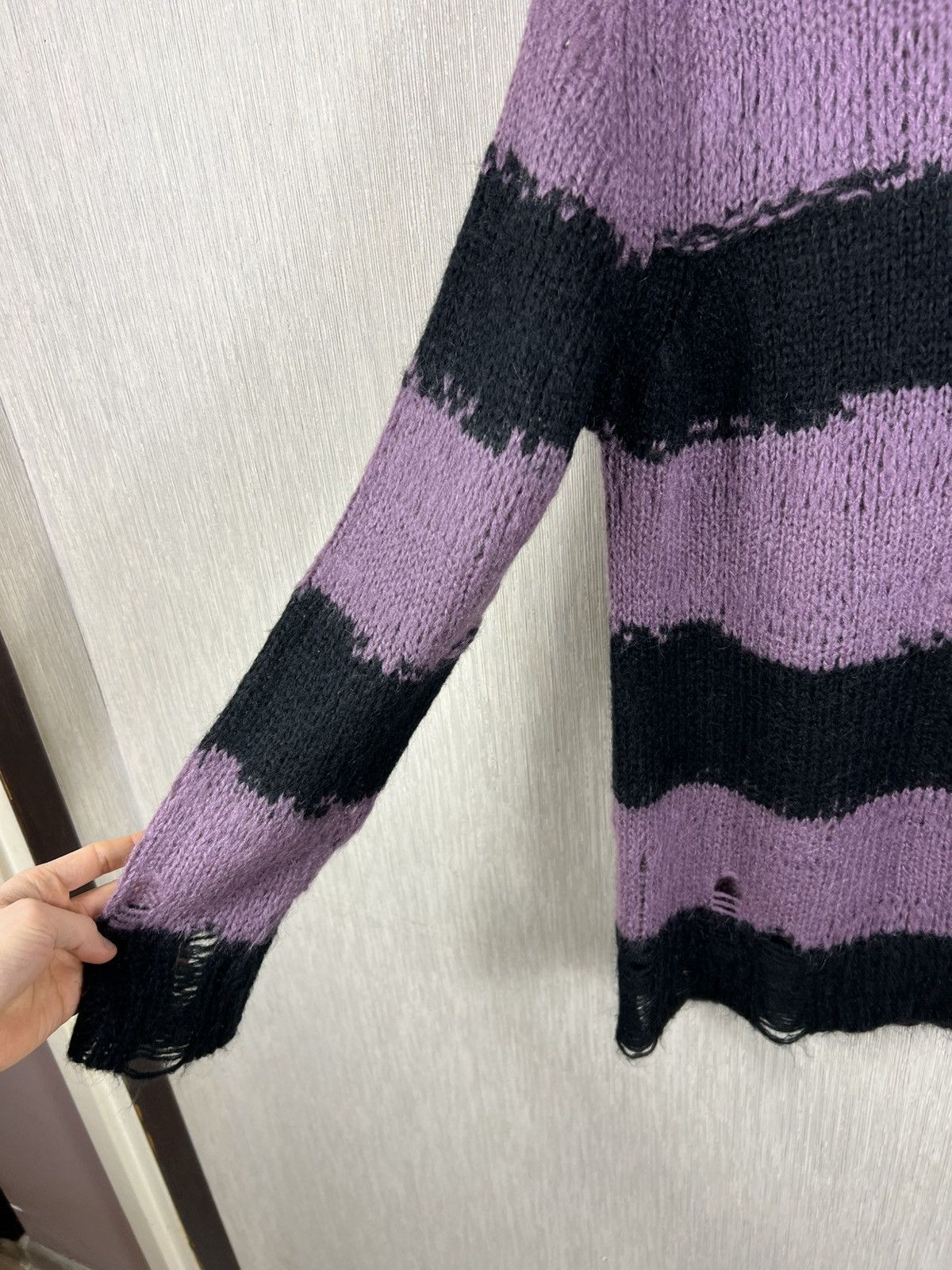 Acne Studios Acne Studios distressed open knit sweter striped Kurt Cobain Size US M / EU 48-50 / 2 - 9 Thumbnail