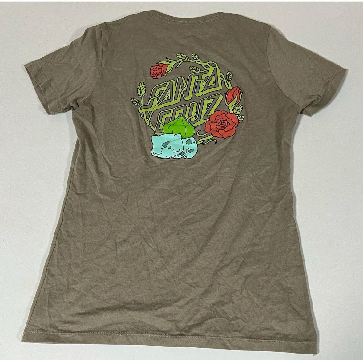 Pokemon × Santa Cruz Skateboards Santa Cruz Pokémon Green Bulbasaur T-Shirt Top Tee Size S ✨ Size US S / EU 44-46 / 1 - 3 Thumbnail