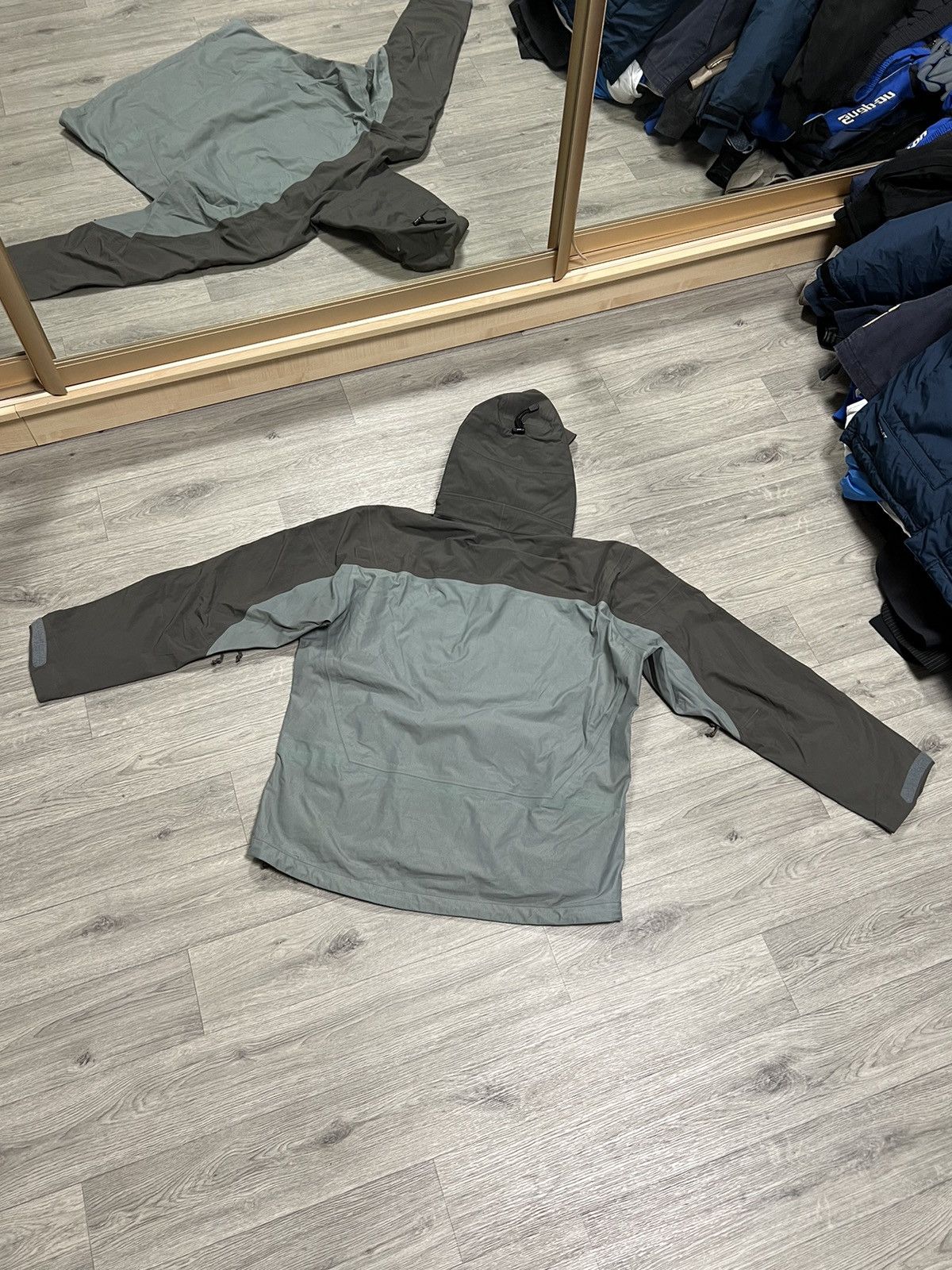 Arc'teryx × Vintage Arcteryx vintage gore-Tex jacket Size US M / EU 48-50 / 2 - 10 Thumbnail