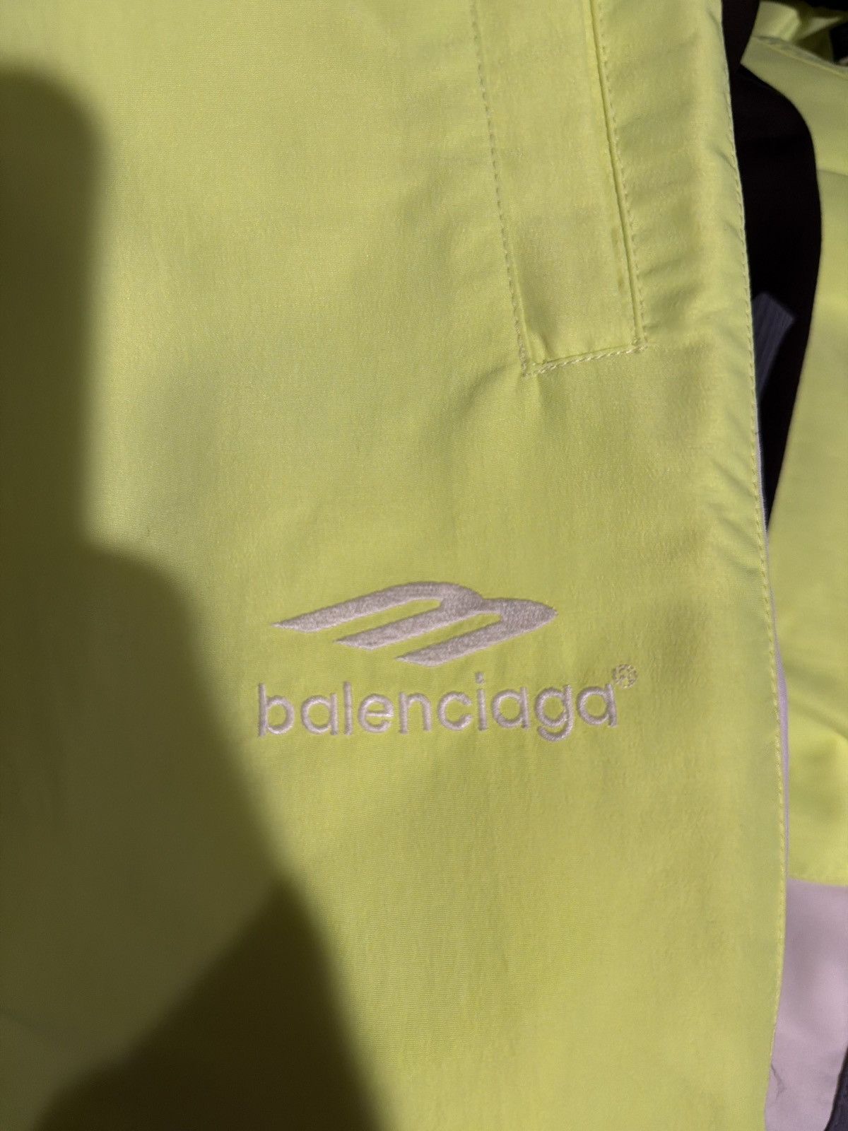 Balenciaga Balenciaga track pants neon yellow small Size US 32 / EU 48 - 4 Thumbnail