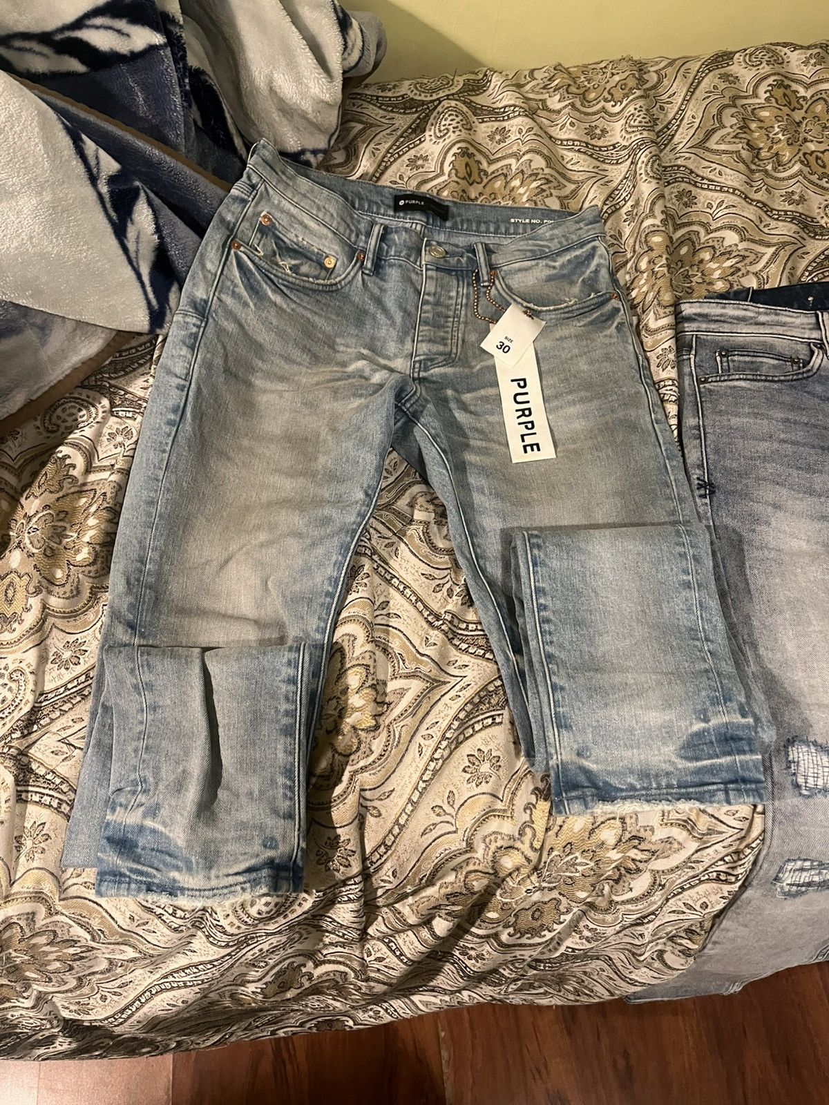 Purple Brand PURPLE BRAND (LIGHT INDIGO PLAIN VINTAGE JEAN) Size US 30 / EU 46 - 1 Thumbnail