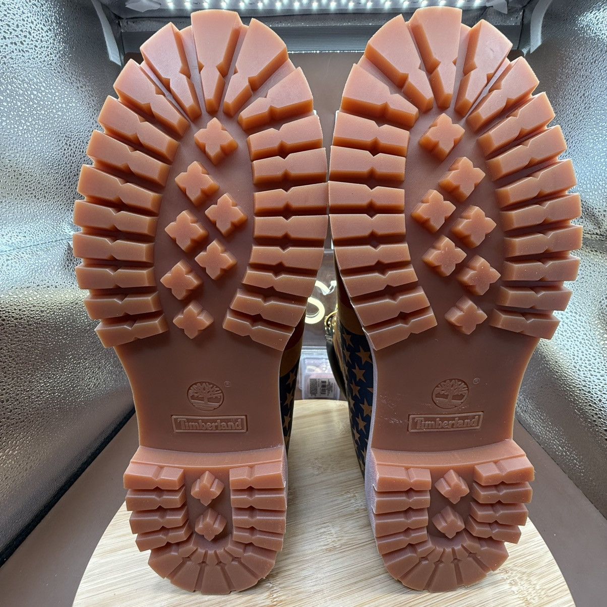Supreme × Timberland Timberland 6" Boot Supreme Stars & Stripes Wheat Men’s Sz 13 Size US 13 / EU 46 - 6 Thumbnail
