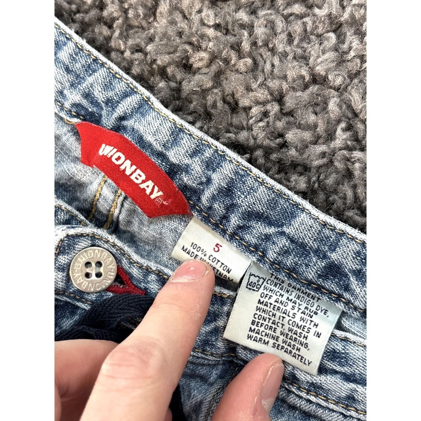Vintage VINTAGE UnionBay Shorts Womens 26 Low Rise Light Wash Denim Drawstring Y2K Size 26" / US 2 / IT 38 - 6 Thumbnail