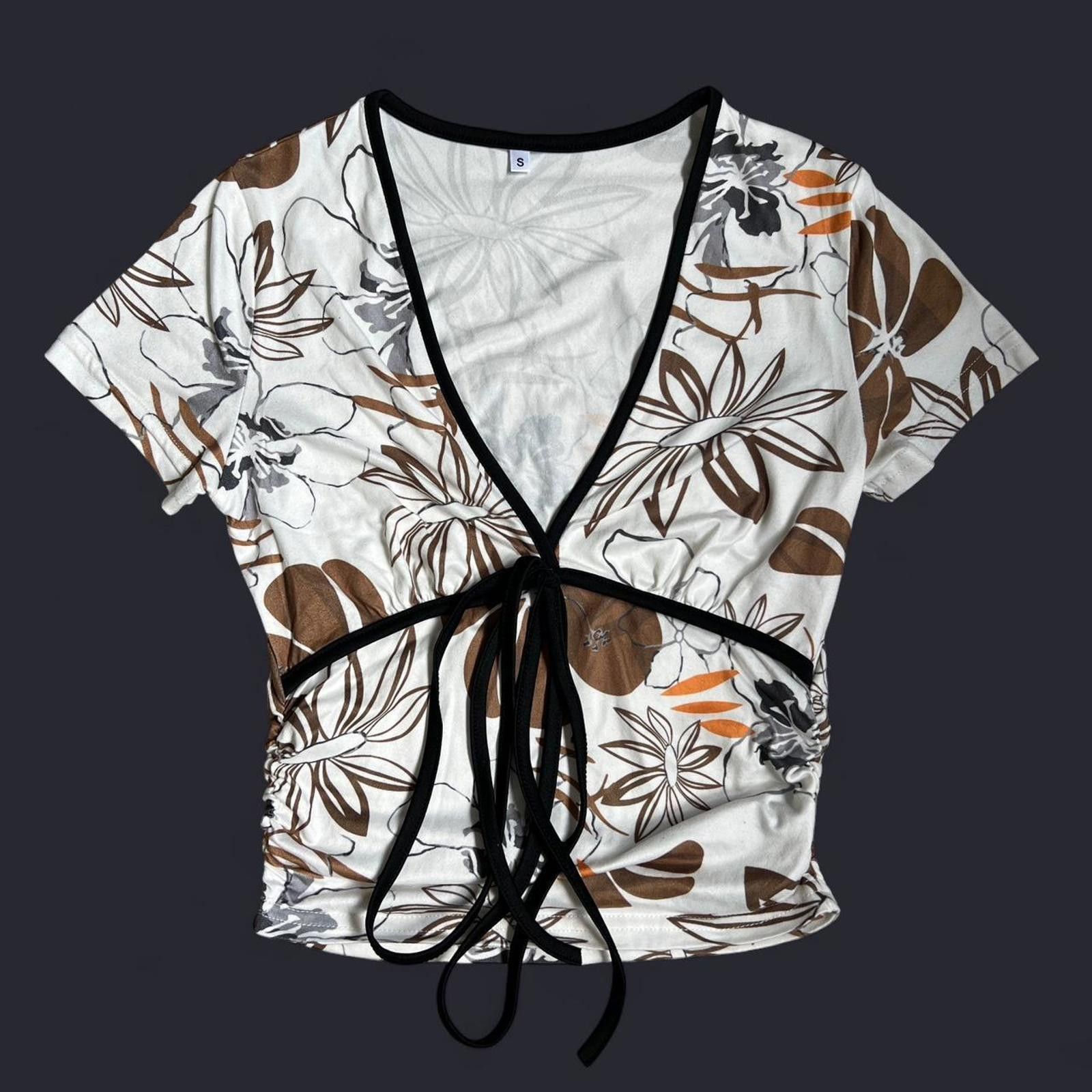 Other Women's White and Multi Crop-top Size S / US 4 / IT 40 - 1 Thumbnail