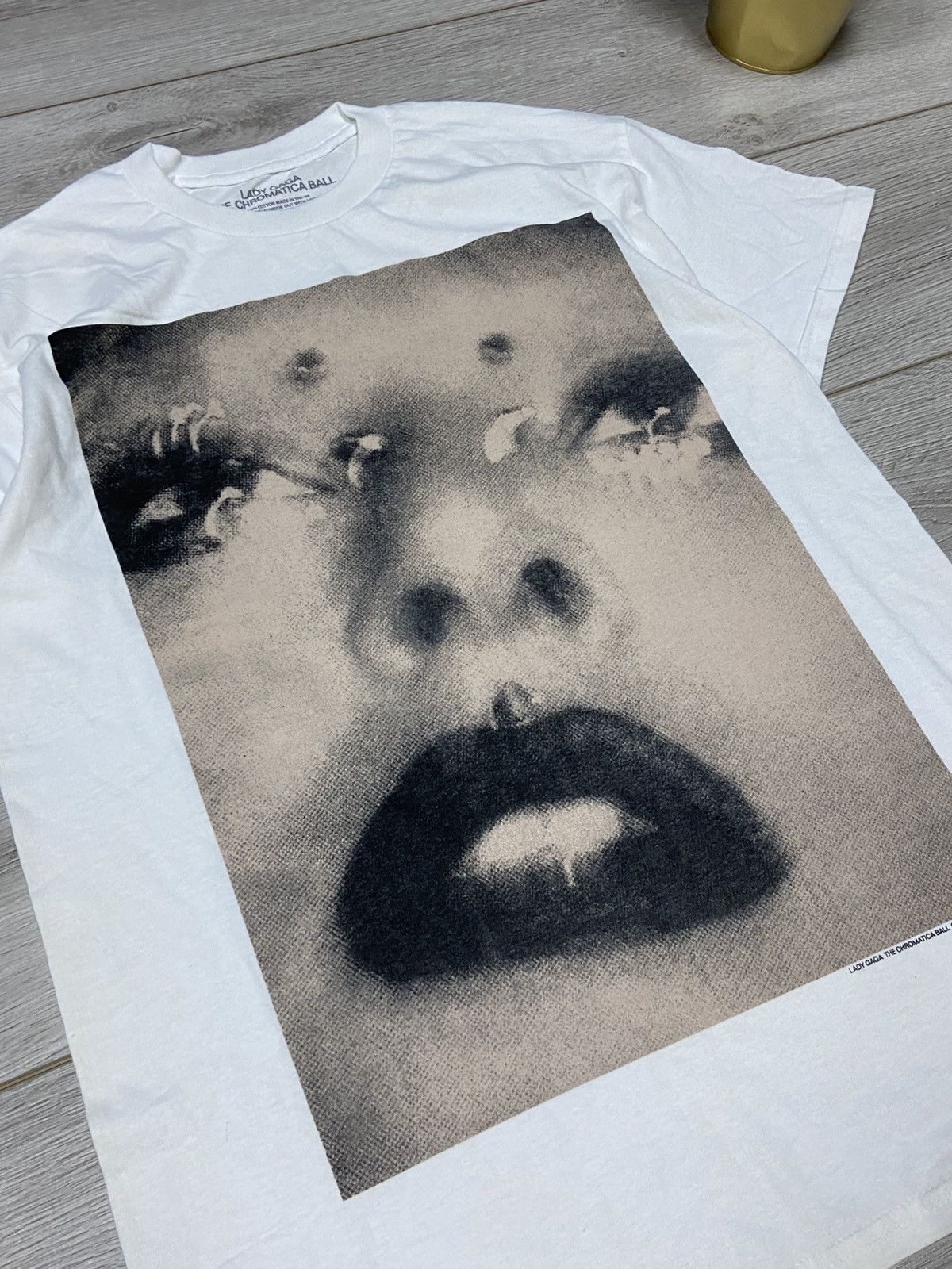 Band Tees Vintage Lady Gaga tour face big print Tee 2022 Size US XL / EU 56 / 4 - 2 Thumbnail