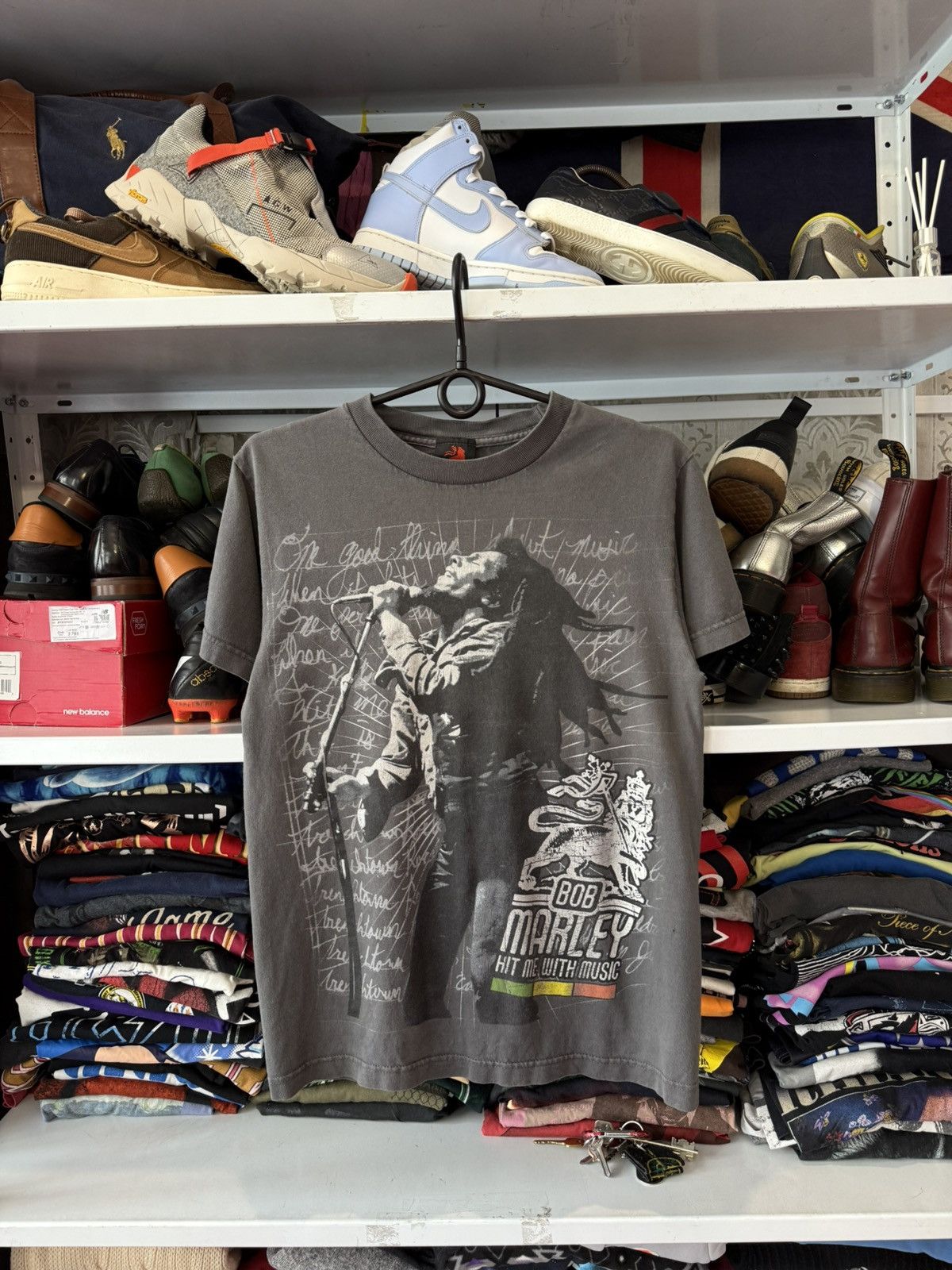 Bob Marley Vintage Bob Marley T shirts Y2K Band tee Size US S / EU 44-46 / 1 - 1 Thumbnail