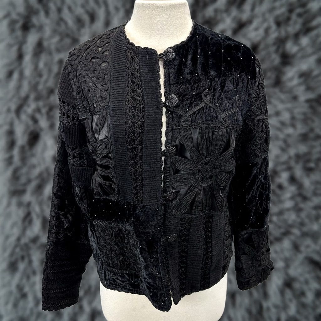 Coldwater Creek VINTAGE Coldwater Creek Black Velvet Jacket Women’s M Embroidered Crochet Goth Fairy Bohemian 90s Whimsigoth Women Size M / US 6-8 / IT 42-44 - 1 Thumbnail
