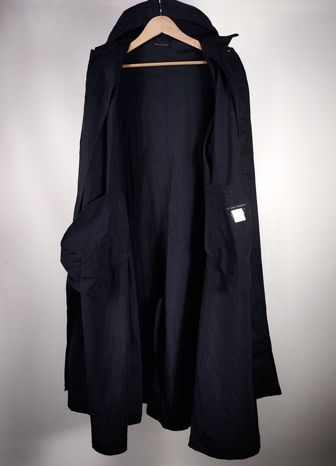 Yohji Yamamoto Yohji Yamamoto Oversized Nylon Hood Trench Coat Size US M / EU 48-50 / 2 - 15 Thumbnail