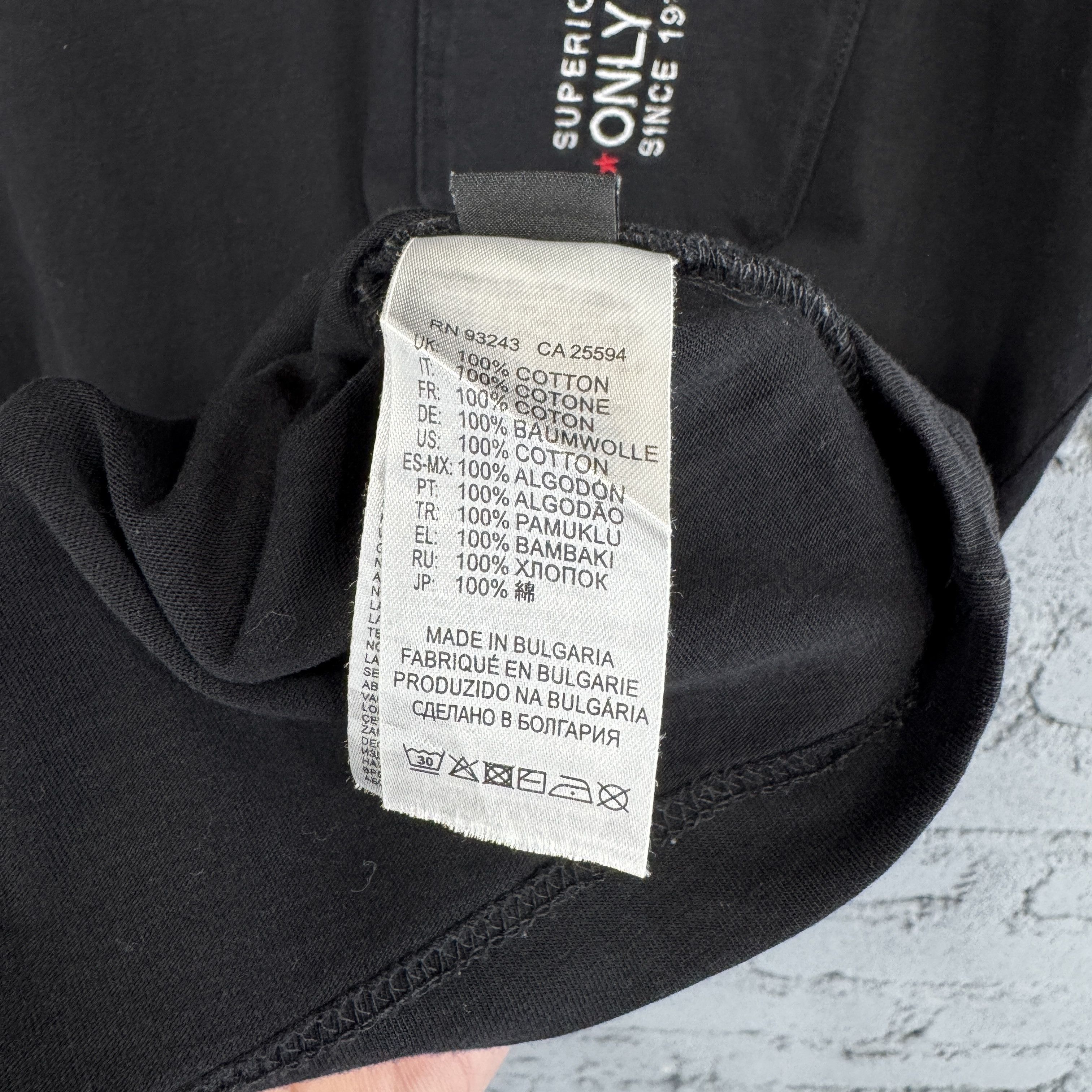 Diesel Vintage Y2K Diesel Avant Garde Black Sunfaded Tshirt Size US M / EU 48-50 / 2 - 6 Thumbnail