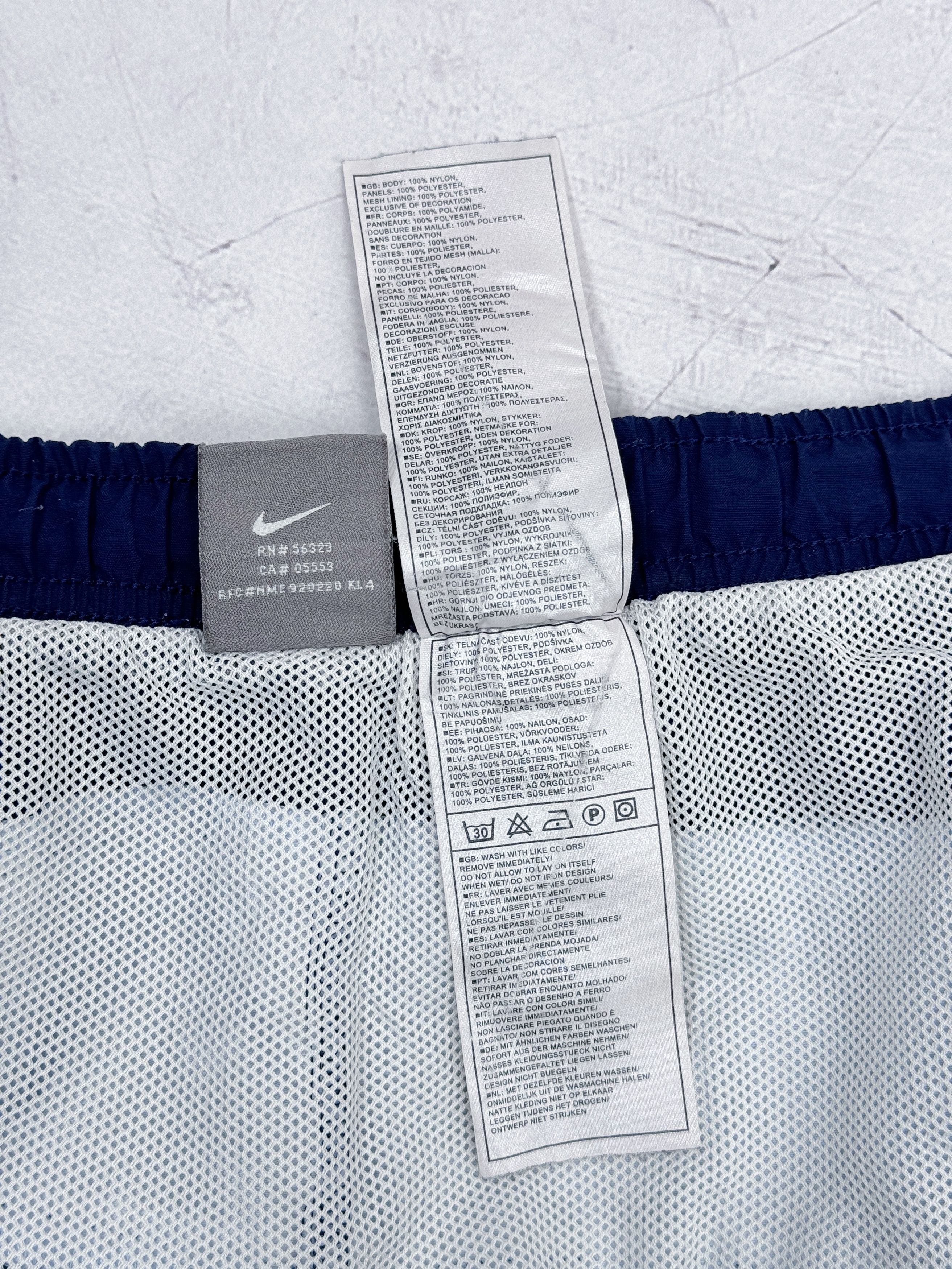 Nike × Vintage Vintage Nike Shorts Swoosh Logo Dark Blue Size US 36 / EU 52 - 10 Thumbnail