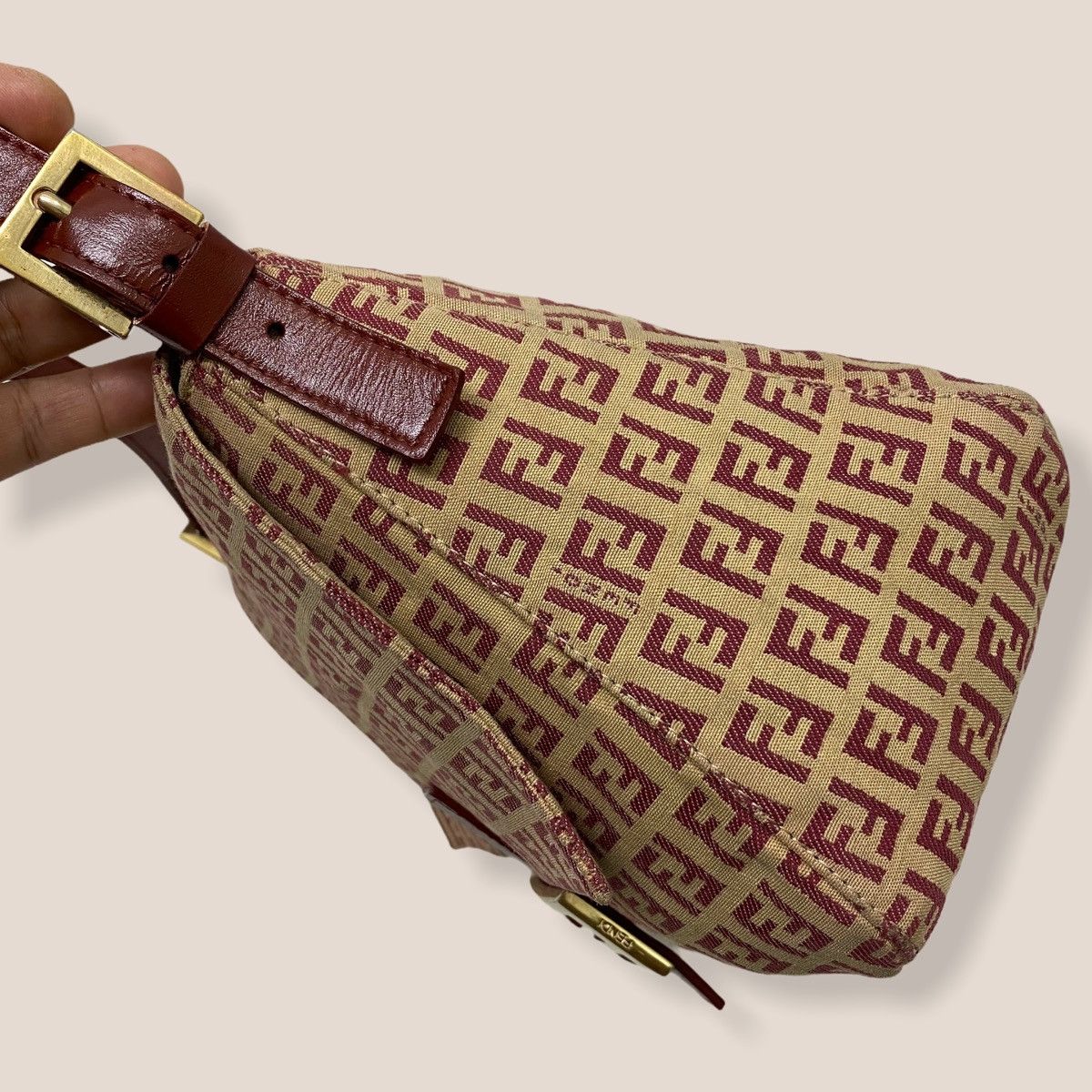 Fendi AUTHENTIC FENDI MAMMA ZUCCHINO BAGUETTE SHOULDER HANDBAG Size ONE SIZE - 5 Thumbnail