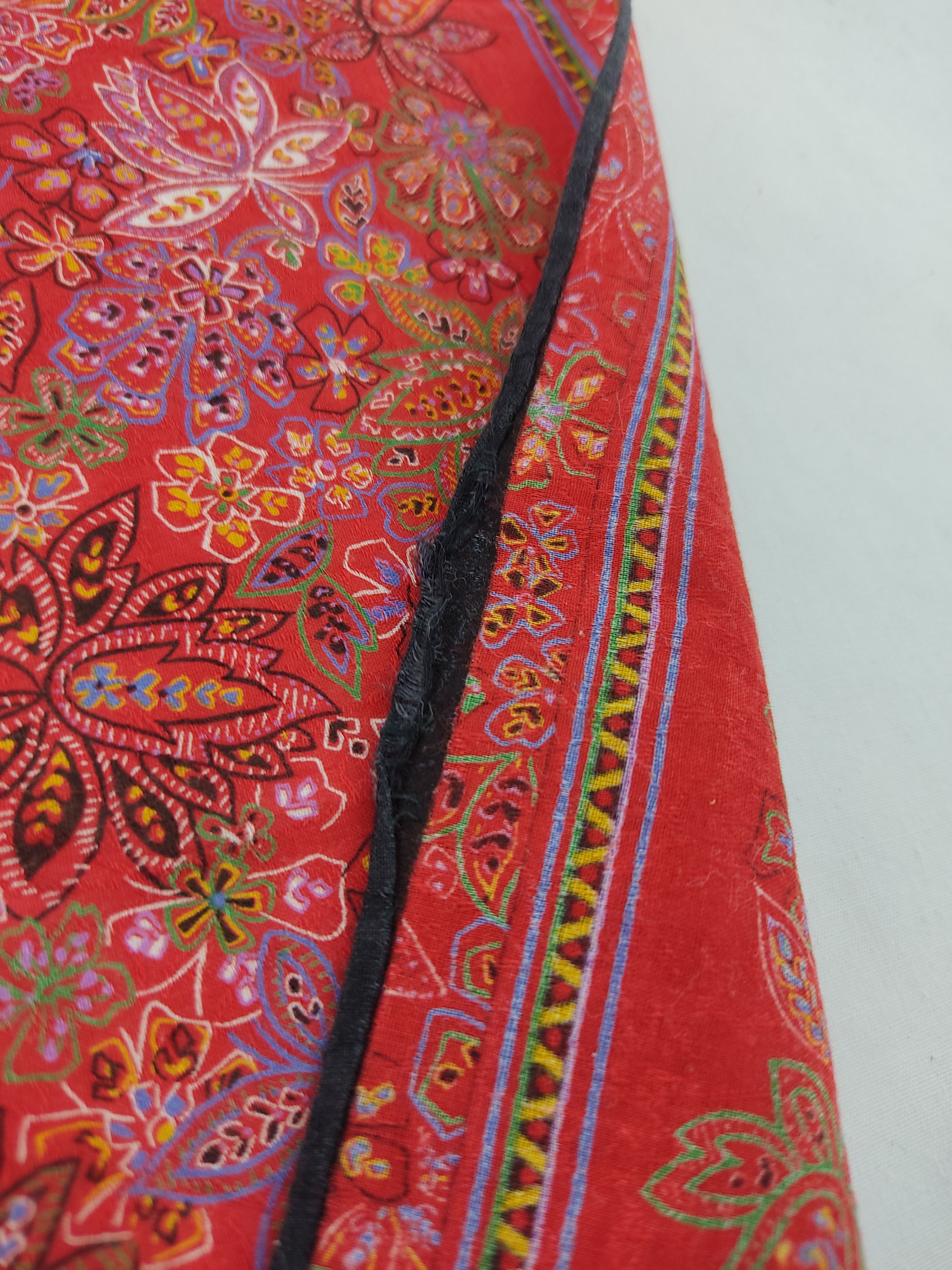 Yves Saint Laurent Vintage Yves Saint Laurent Handkerchief / Neckwear / Bandana Size ONE SIZE - 4 Thumbnail