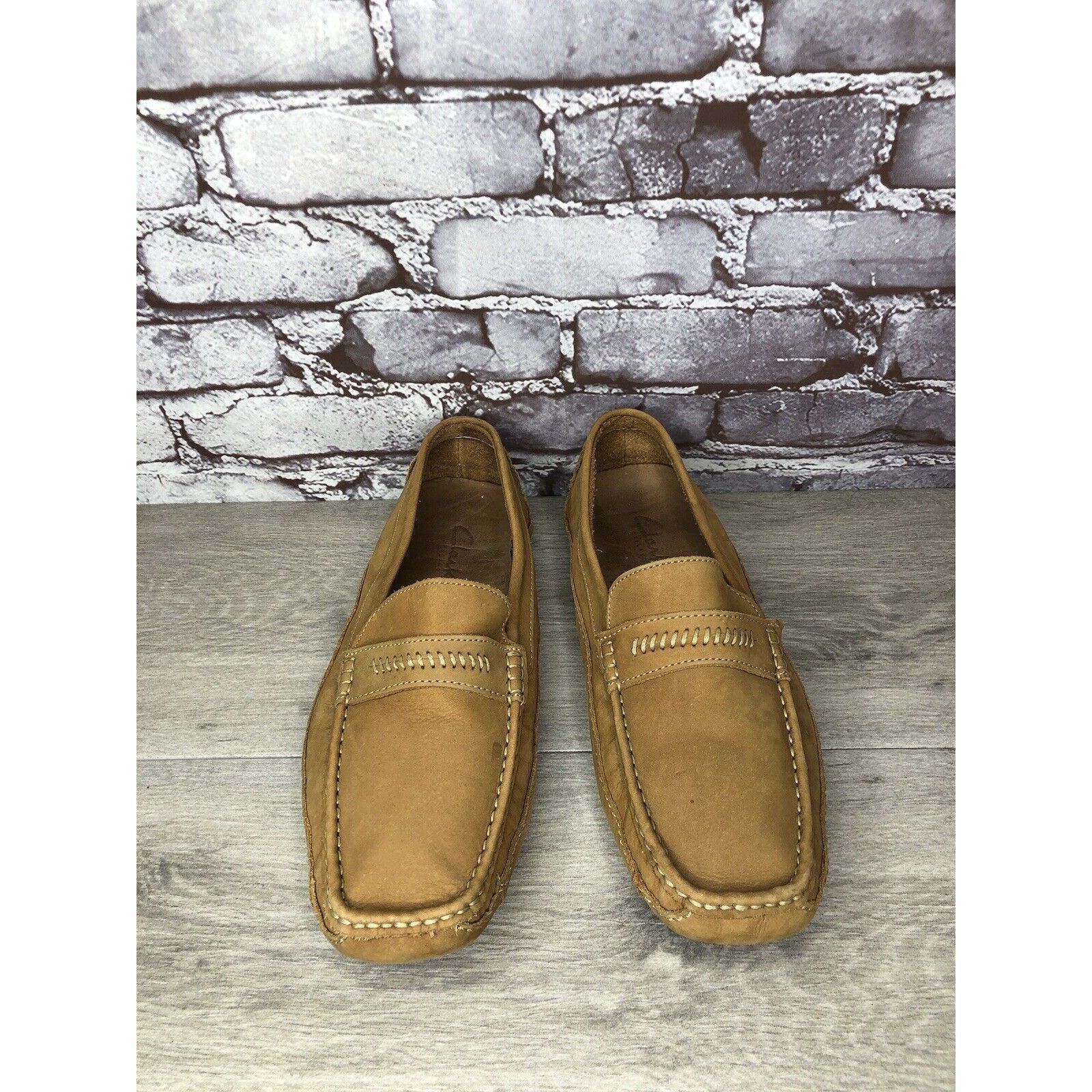 Clarks Clarks England Tan Nubuck Leather Slip On Driving Loafers Sh Size US 11 / EU 44 - 13 Thumbnail