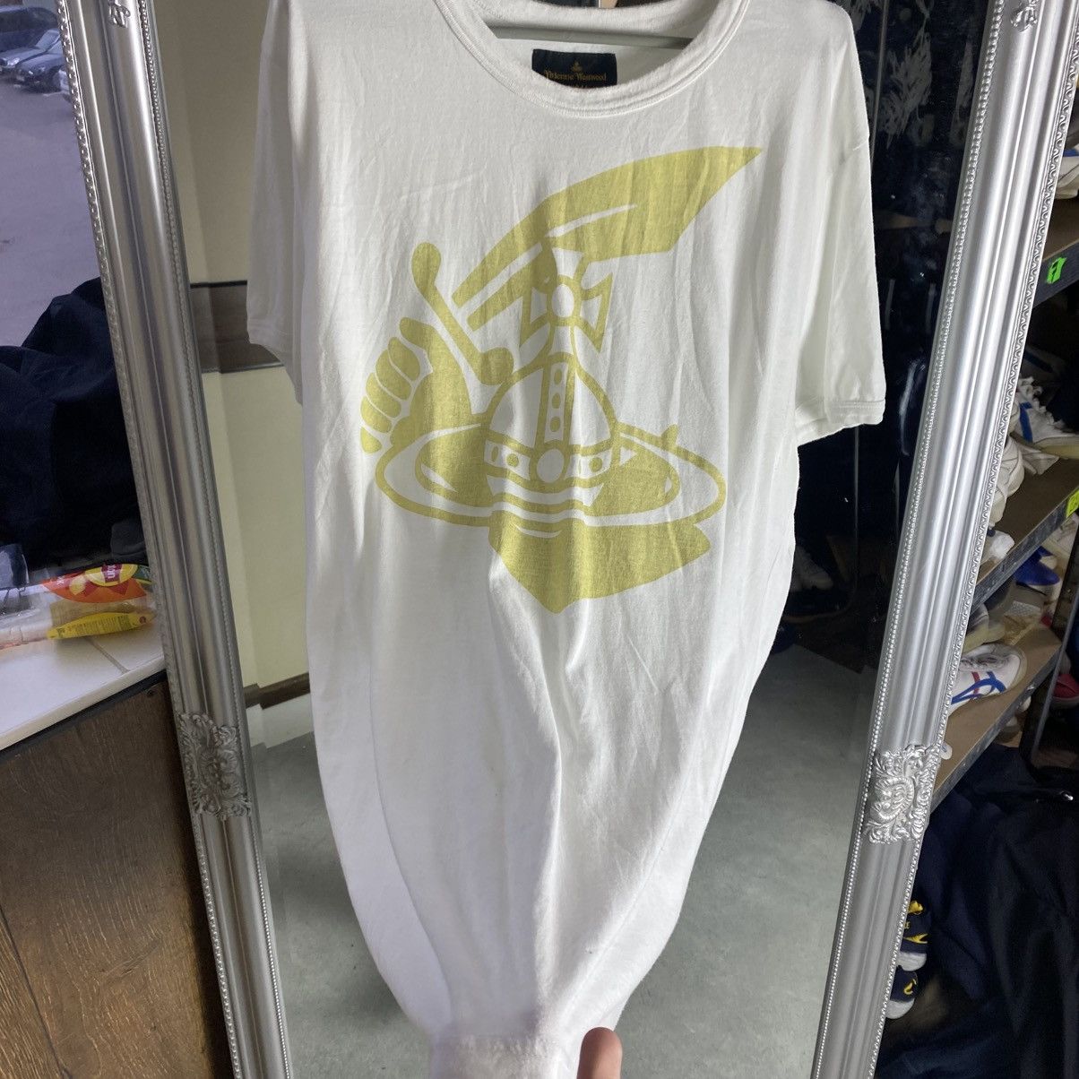 Vivienne Westwood VIVIENNE WESTWOOD T-SHIRT BIG LOGO GRAPHIC DESIGN Size US XL / EU 56 / 4 - 3 Thumbnail