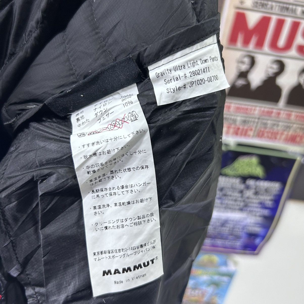 Vintage Vintage Mammut Gravity Ultra Light Down Pants Size US 28 / EU 44 - 16 Thumbnail