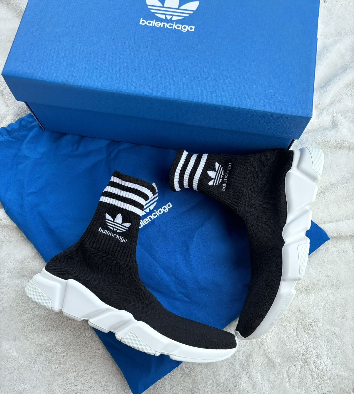 Adidas × Balenciaga Balenciaga x Adidas Black Speed Runners Size US 9 / EU 42 - 1 Thumbnail