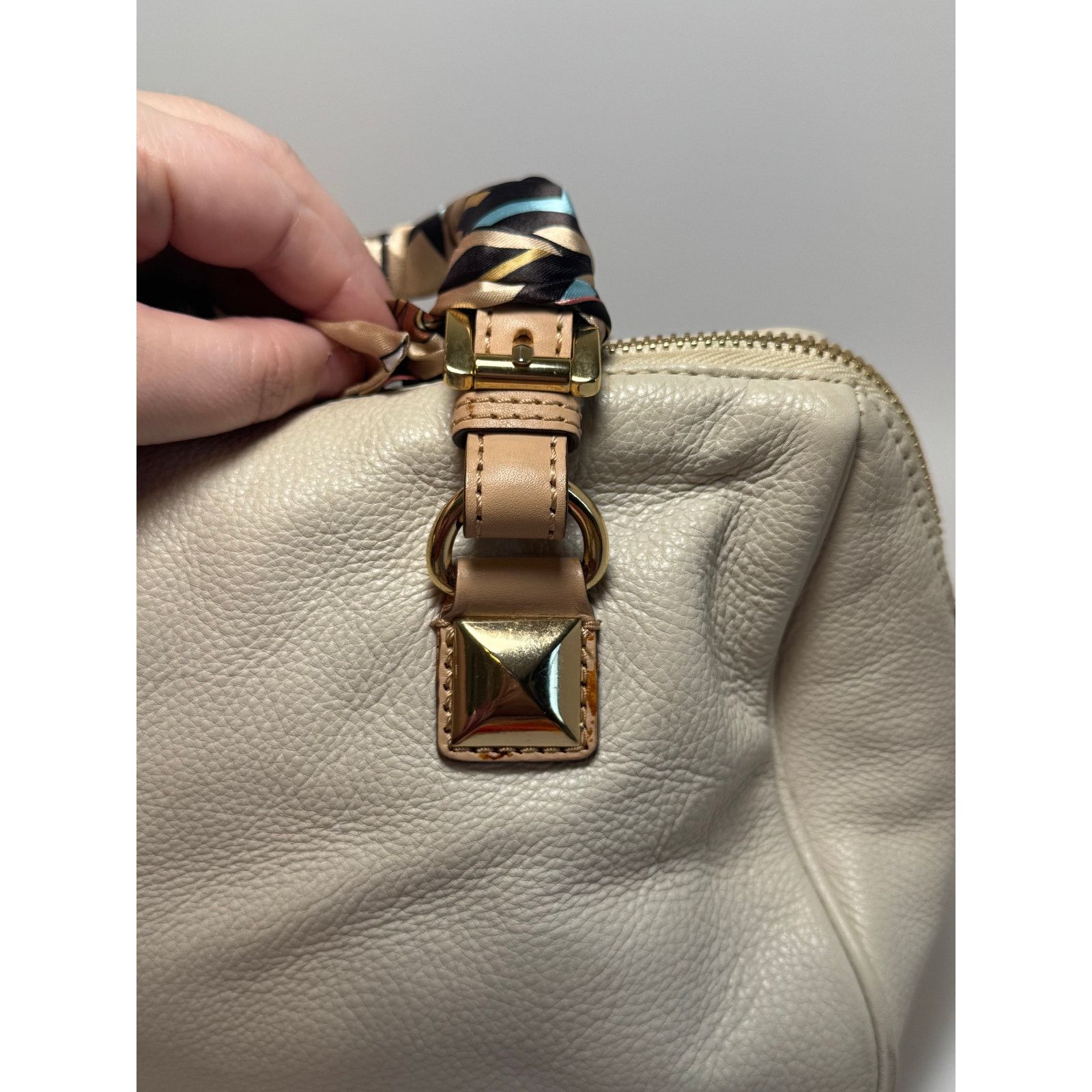 Michael Kors Michael Kors Grayson Satchel Bag Cream & Leather w/Scarf Size ONE SIZE - 9 Thumbnail