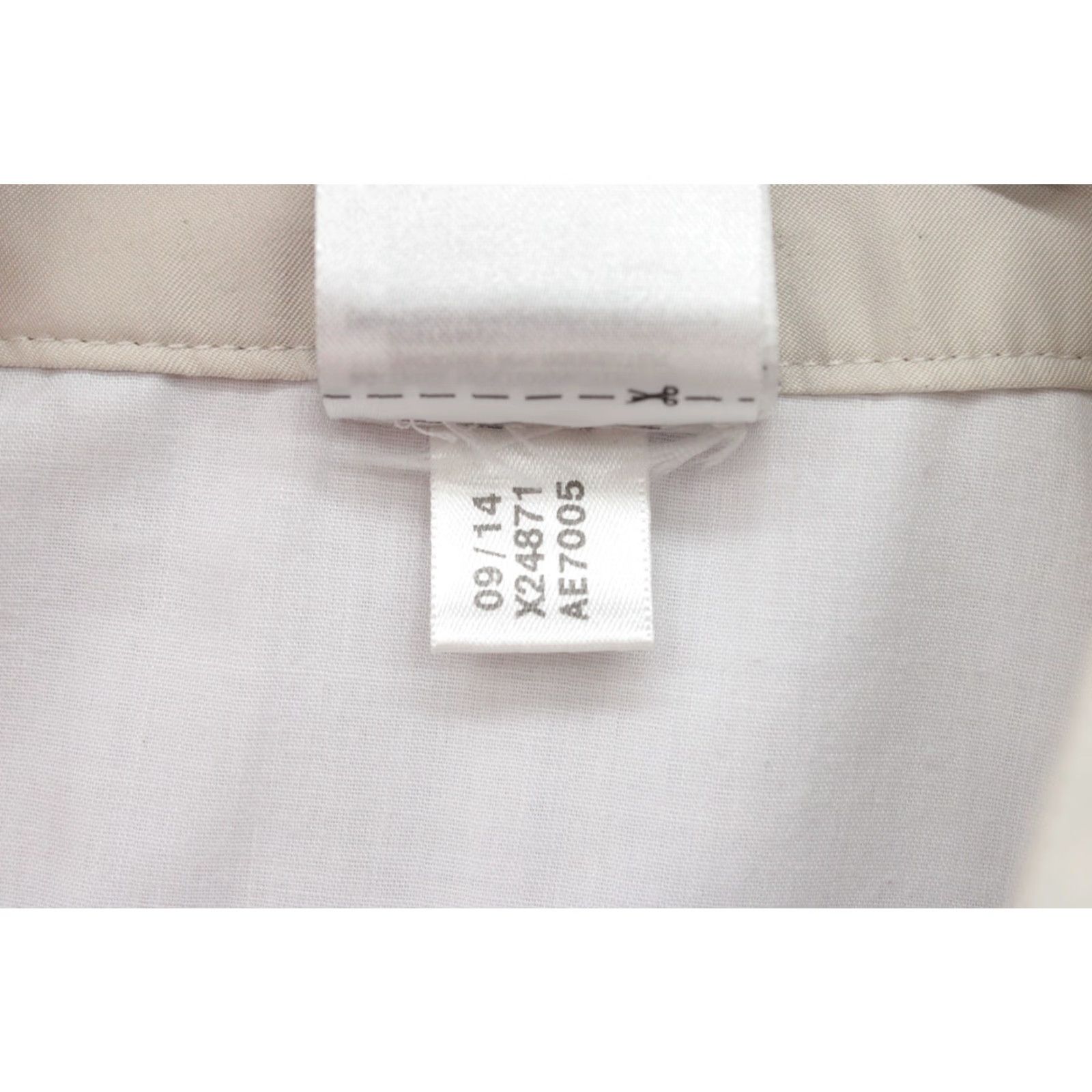 Adidas Adidas Ultimate Stretch Golf Shorts Men Size 34 Beige 11" Inseam Chino Comfortable Pockets Stretch Pocket Logo Regular Summer 11" Inseam Mens Size US 34 / EU 50 - 5 Thumbnail