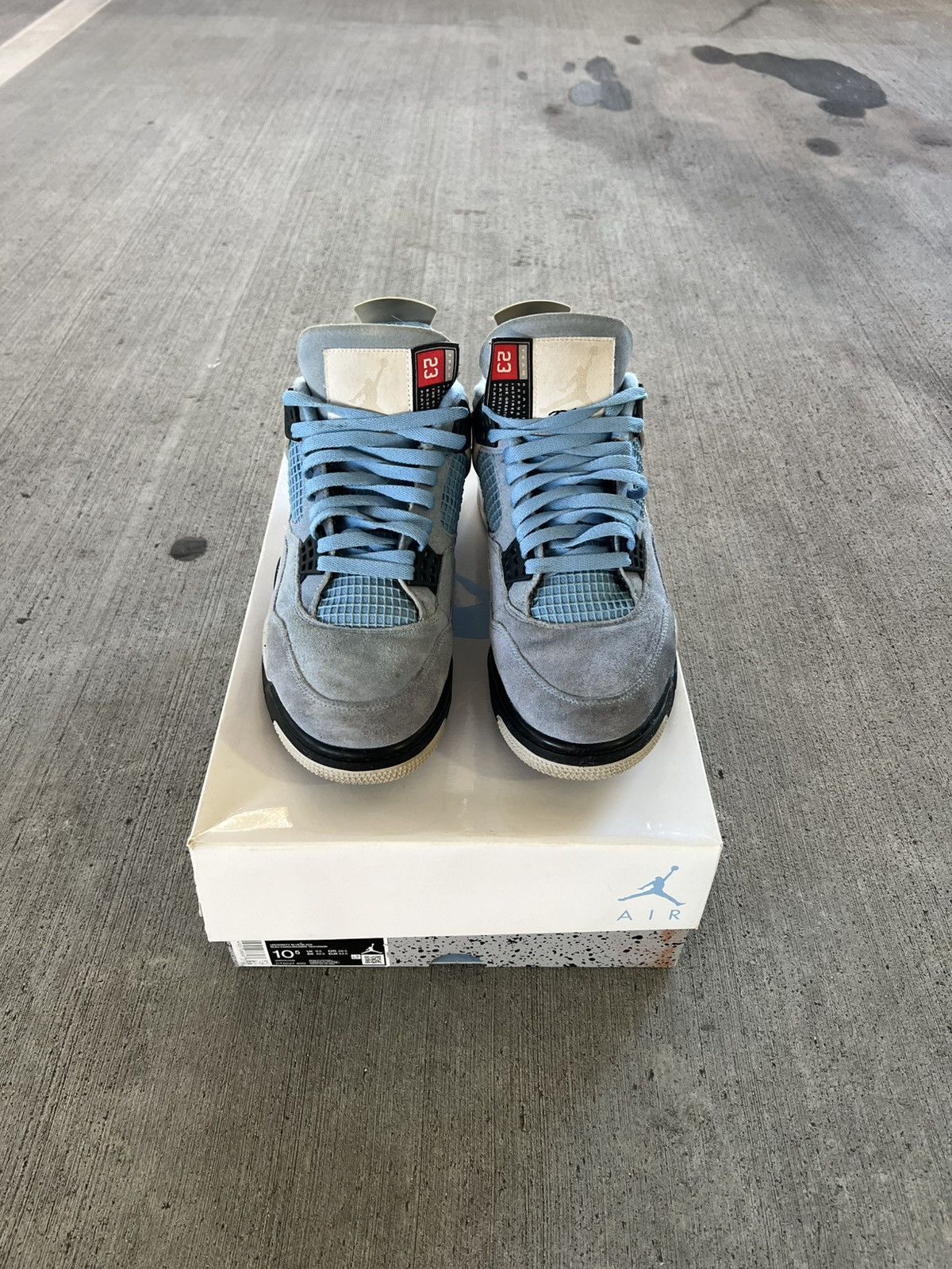 Jordan Brand Jordan 4 Retro University Blue Size US 10.5 / EU 43-44 - 3 Thumbnail