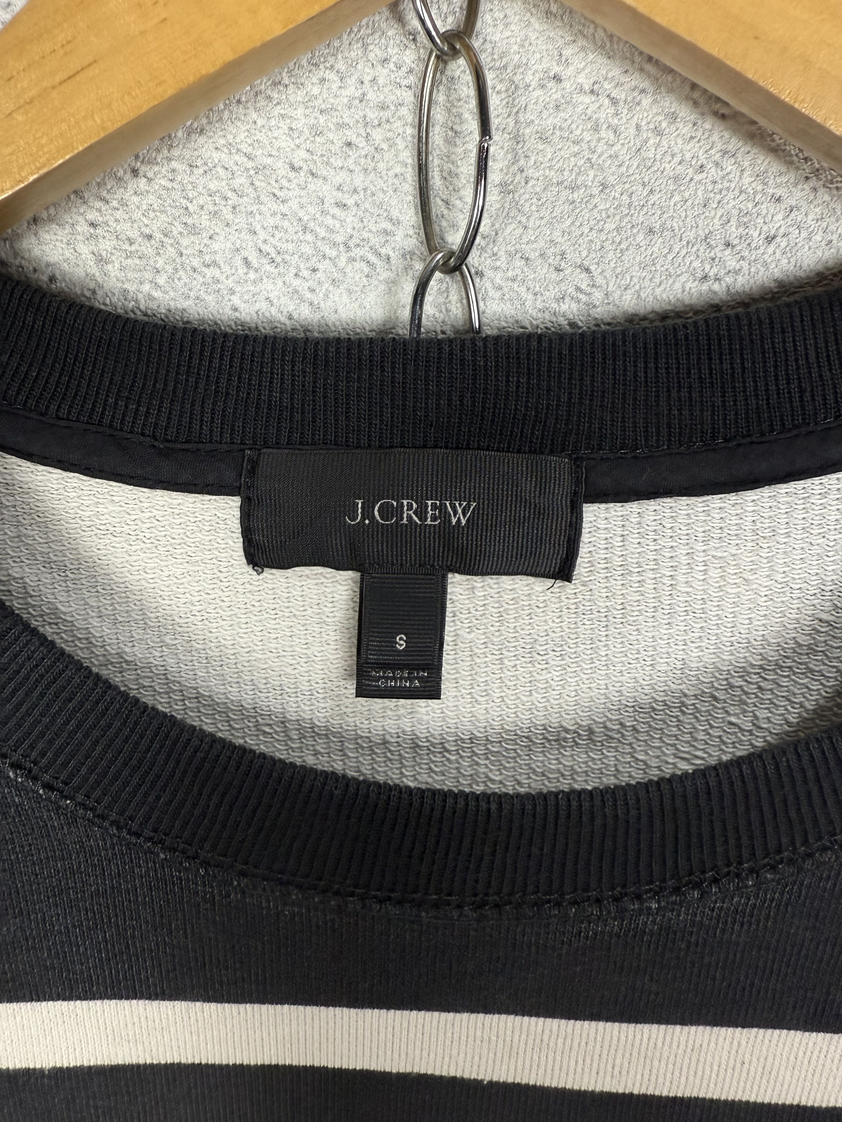 J.Crew J. Crew Crop Stripe Sweatshirt Size S / US 4 / IT 40 - 5 Thumbnail