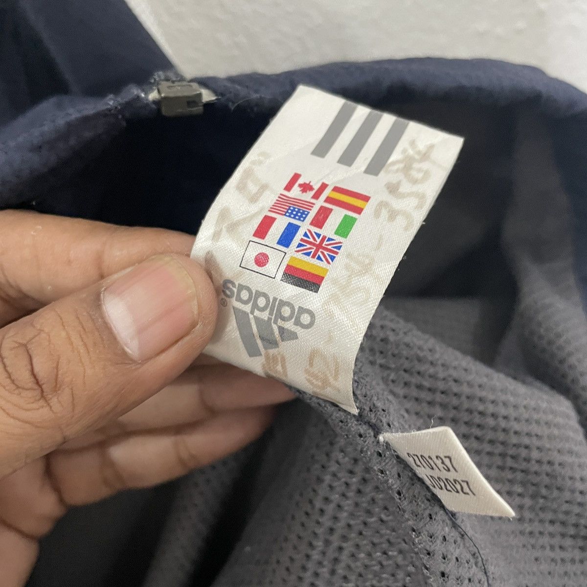 Adidas Vintage 90s Adidas Jacket Size US L / EU 52-54 / 3 - 8 Thumbnail