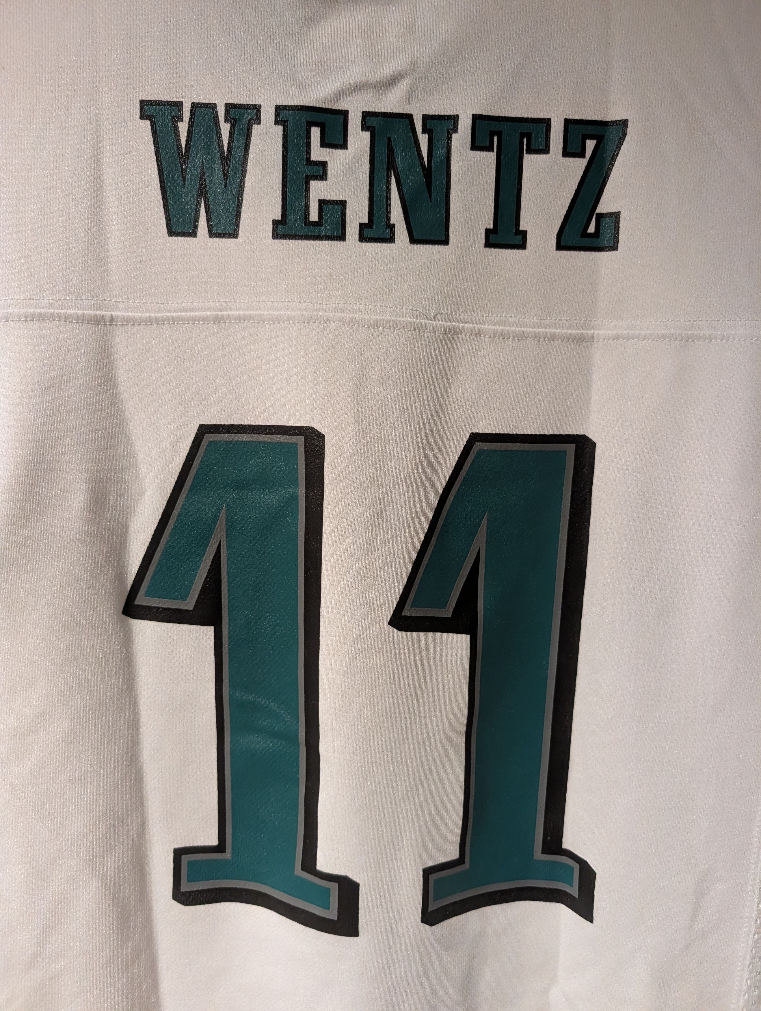 NFL NFL Team Philadelphia Eagles Wentz #11 Jersey Youth M Size US M / EU 48-50 / 2 - 8 Thumbnail