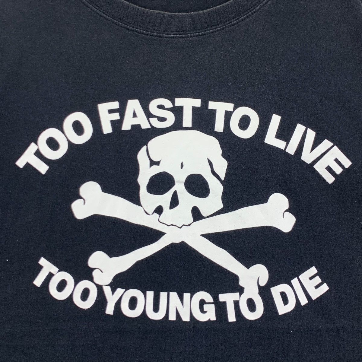 Vintage Vintage SLOW HAND JAM Too Fast To Live Young To Die Size 4XL / US 24-26 - 3 Thumbnail