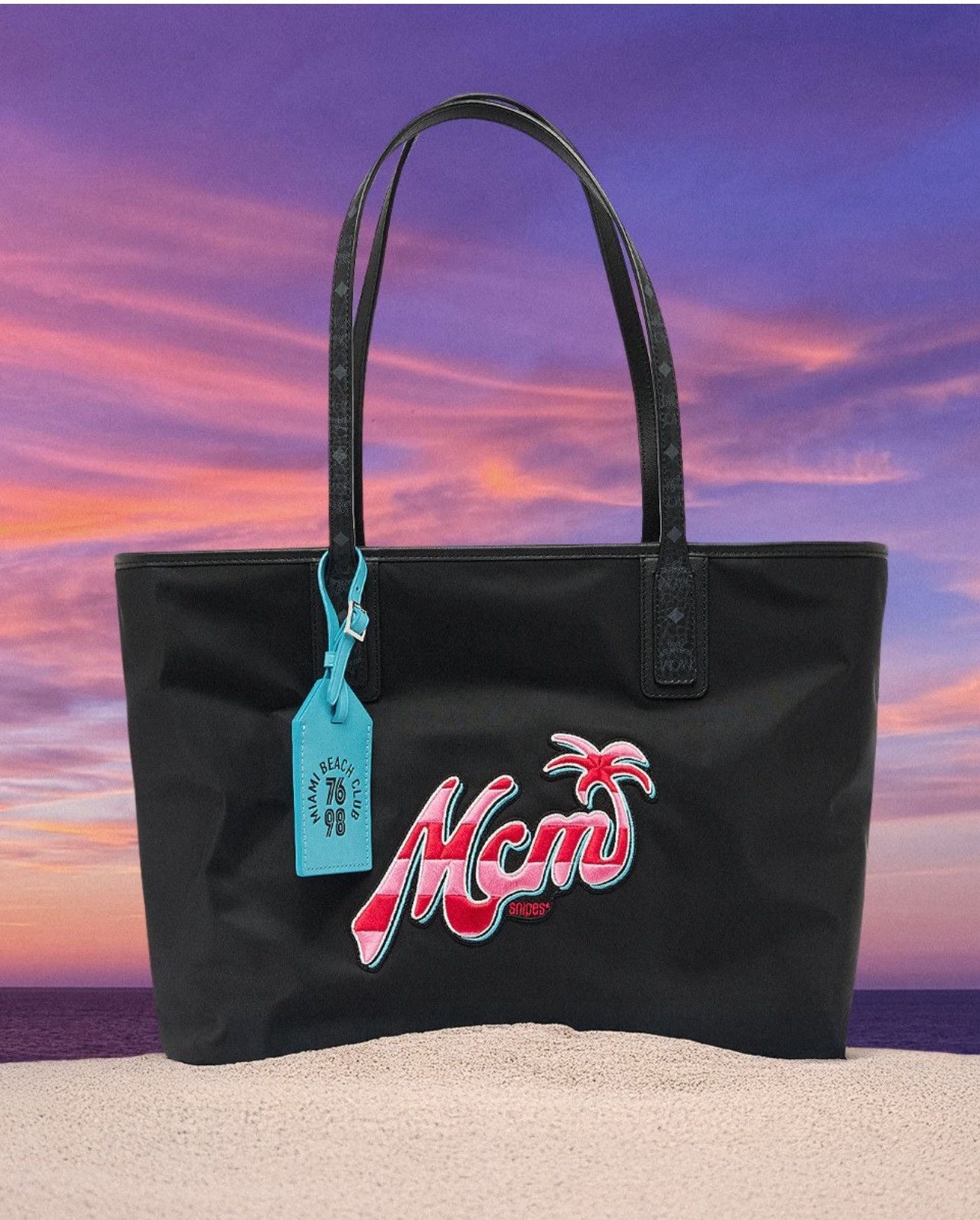 MCM Mcm Black Embroidered Logo Tote Zip Closure Shoulder Strap Size ONE SIZE - 1 Thumbnail