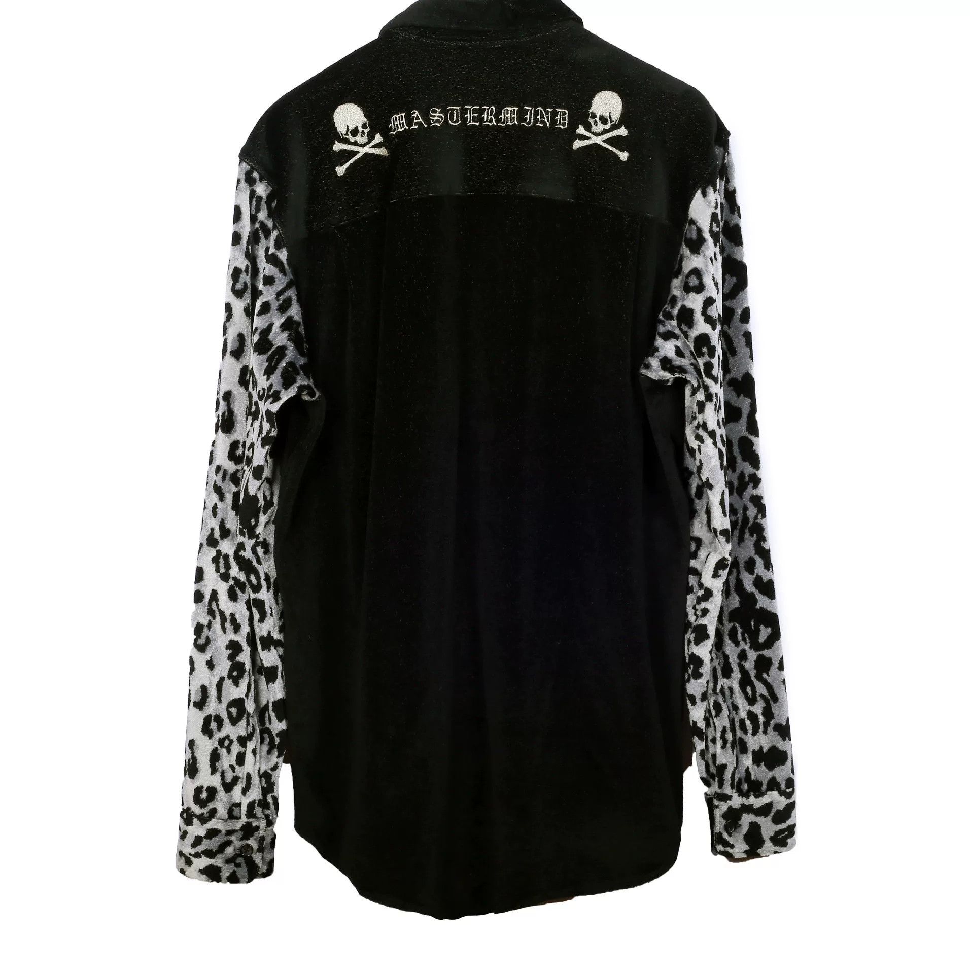 Mastermind Japan mastermind Japan Velvet Skull Embroidered Shirt Size US XXL / EU 58 / 5 - 1 Thumbnail