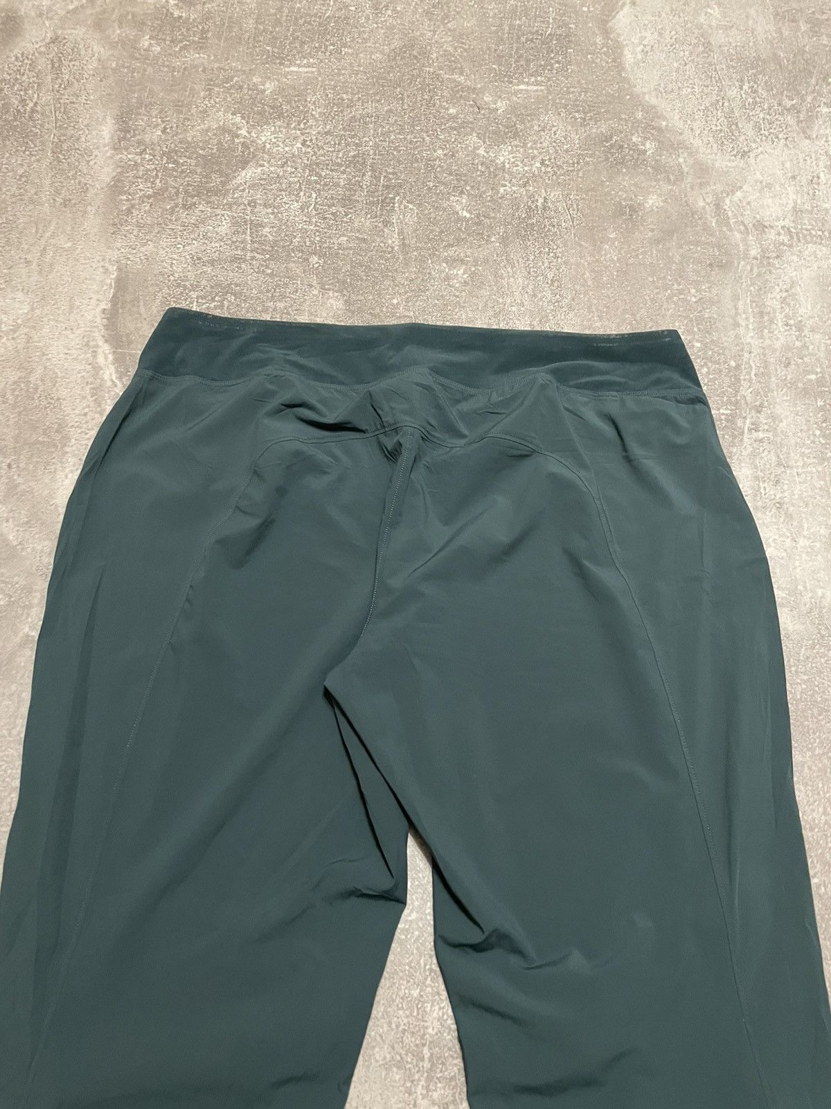 Arc'teryx Arcteryx Cita Nylon Pants Women’s Size 28" / US 6 / IT 42 - 12 Thumbnail