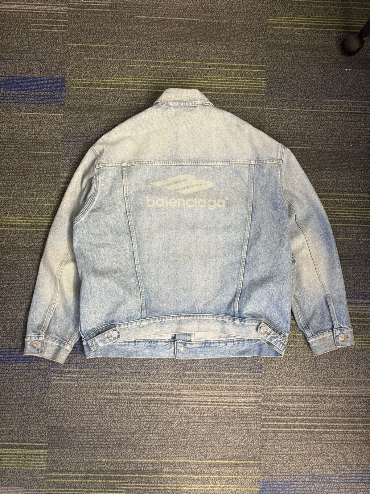 Balenciaga 3B Sports Super Oversized Baggy Denim Jacket 2023 Size US S / EU 44-46 / 1 - 3 Thumbnail