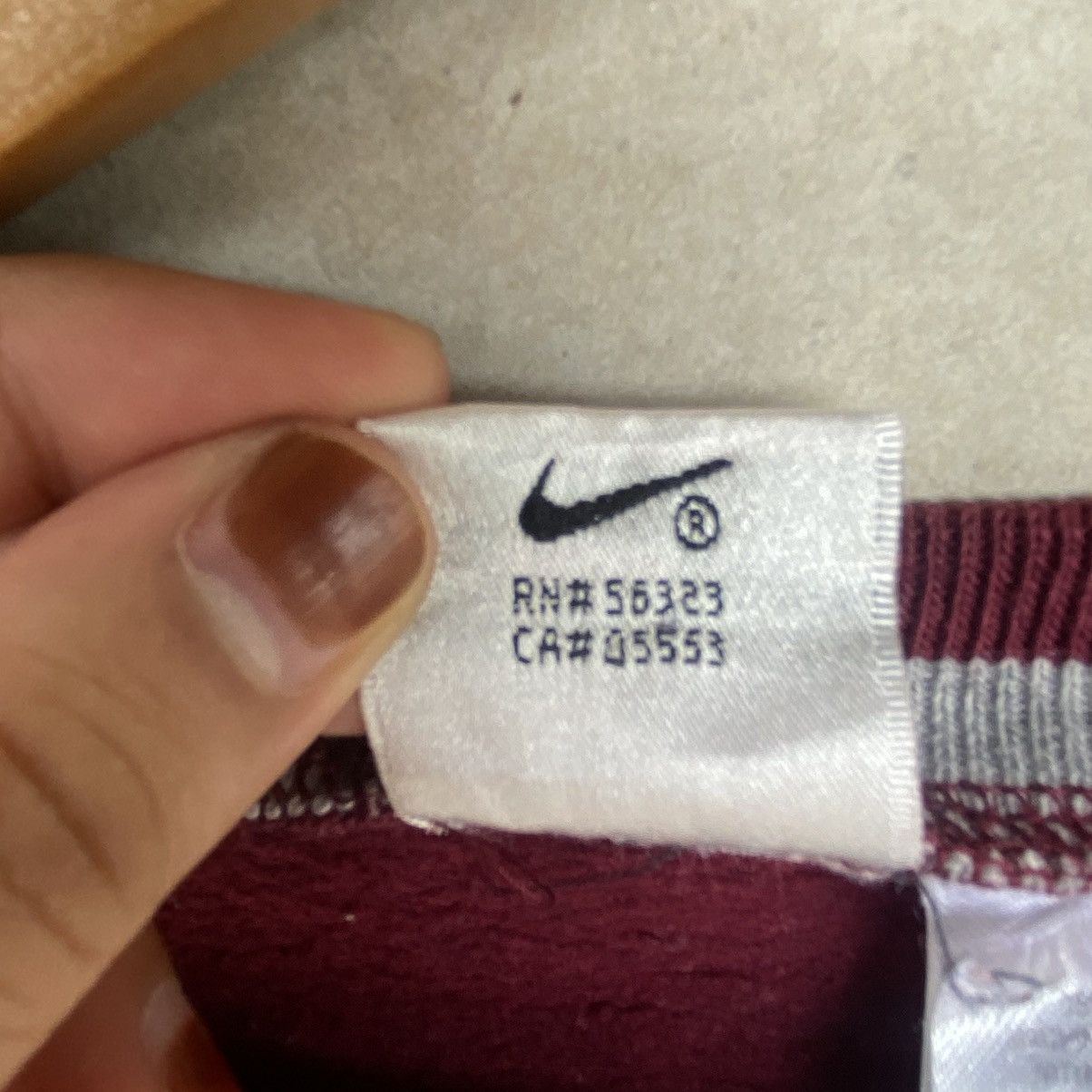 Other Vintage Nike Small Embroidered Crewneck Sweatshirt Size S Size US S / EU 44-46 / 1 - 6 Thumbnail