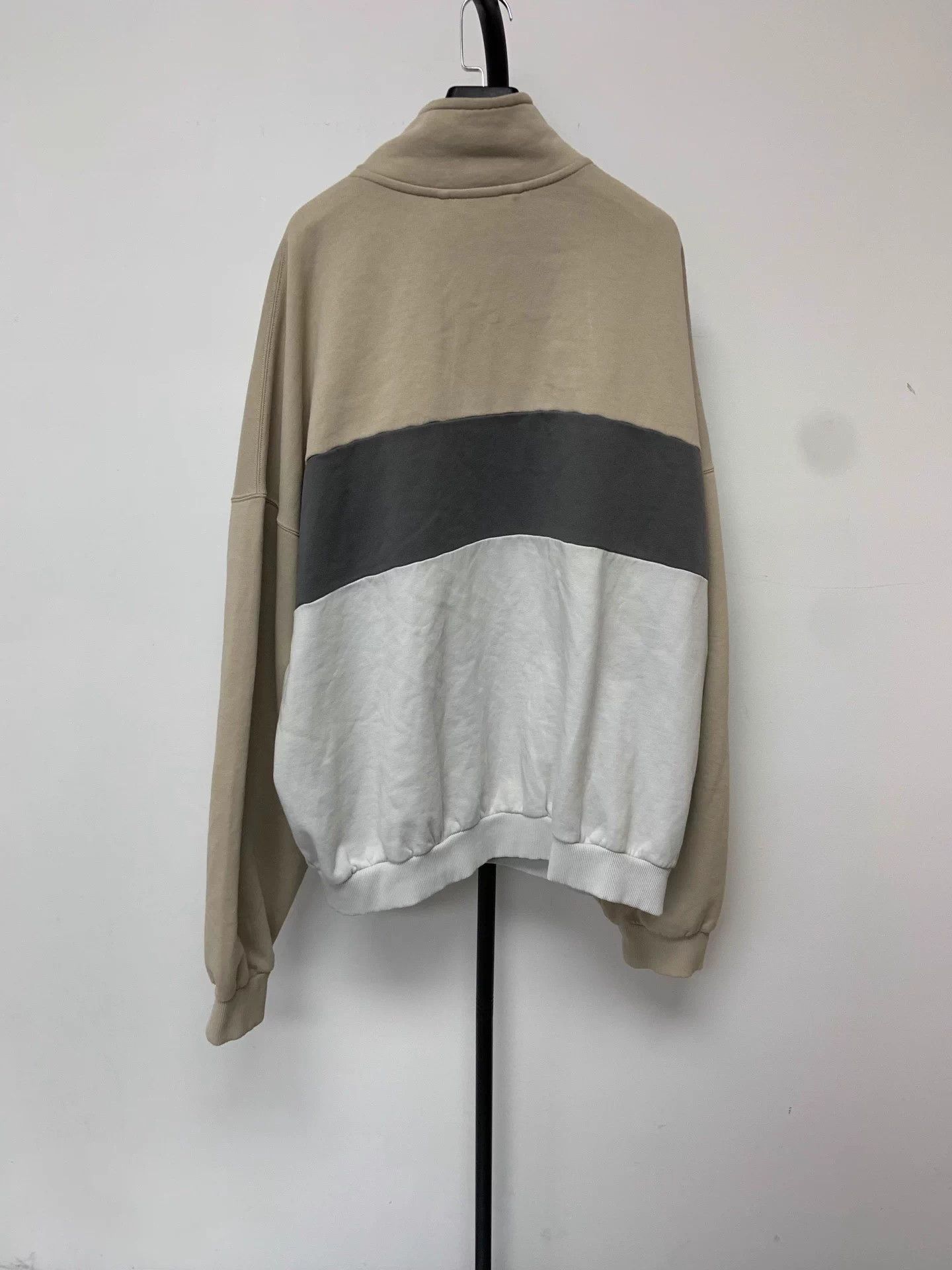 Balenciaga Balenciaga turtleneck logo jacket L 99 new Size US L / EU 52-54 / 3 - 2 Thumbnail