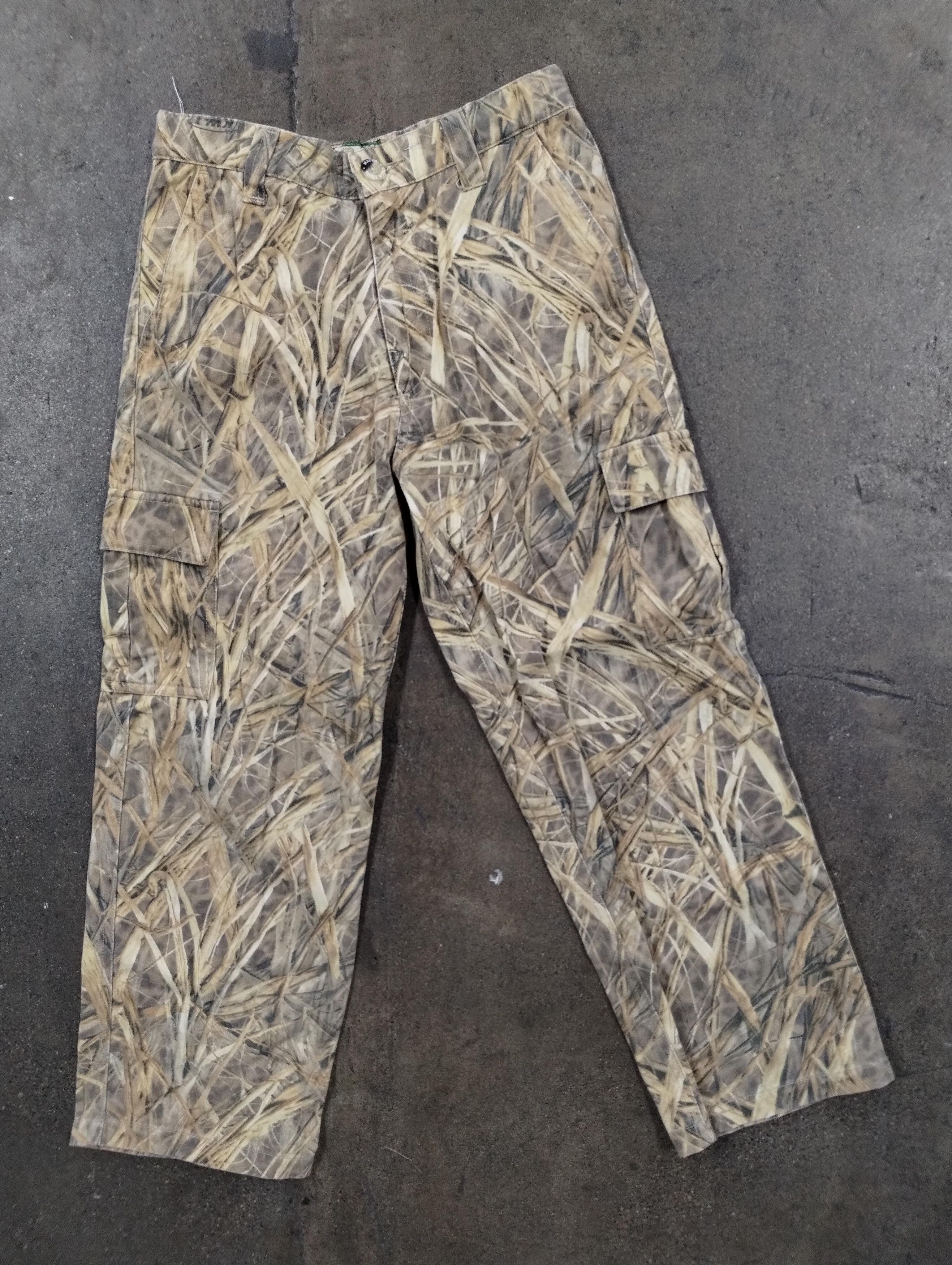 Vintage Vintage 1990s Reed Camo Realtree Cargo Pants | Grailed