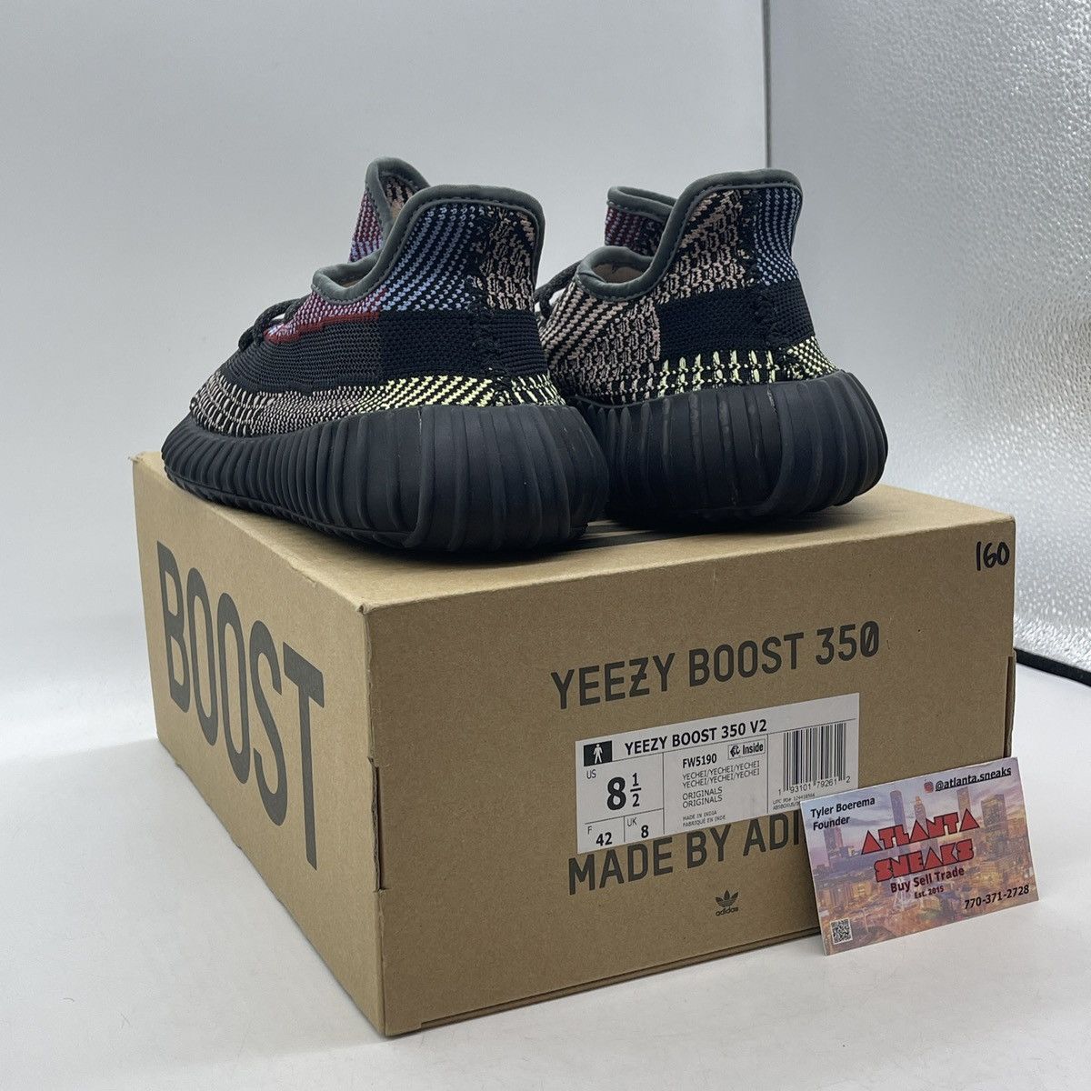 Adidas Yeezy boost 350 yeecheil non reflective Size US 8.5 / EU 41-42 - 4 Thumbnail
