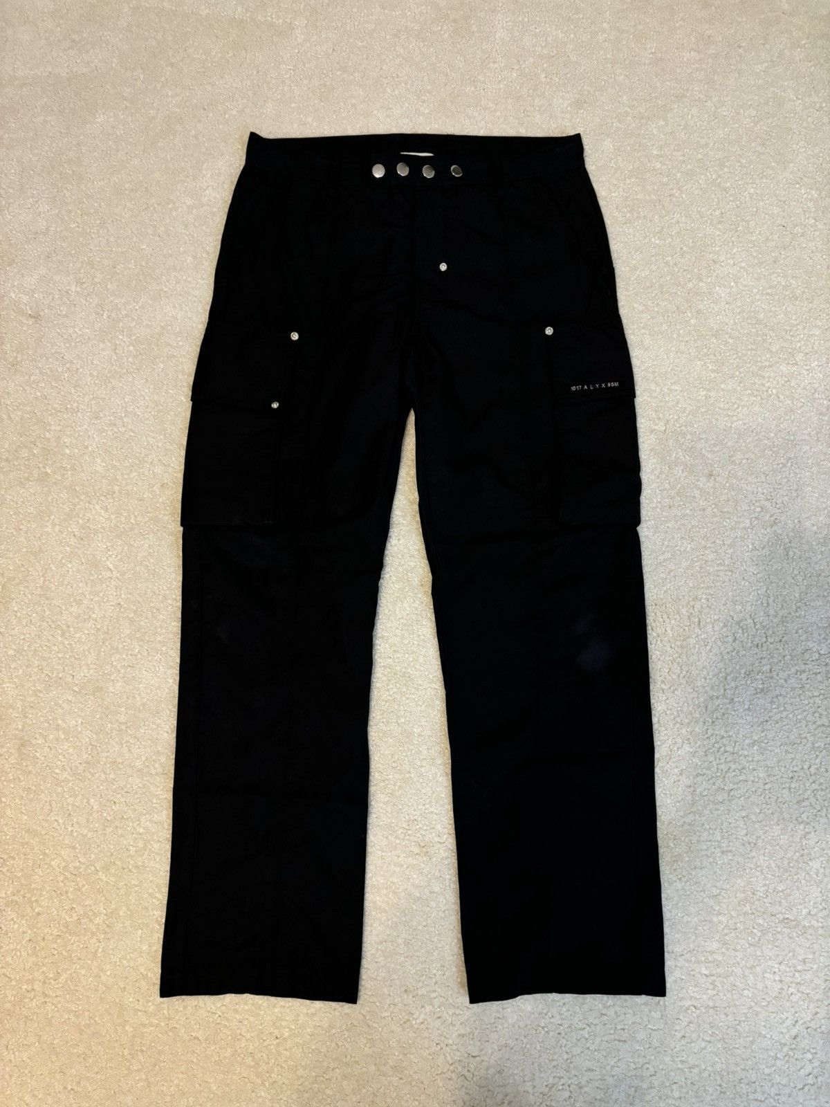 1017 Alyx 9 Sm Nylon Cargo Pants Black | Grailed