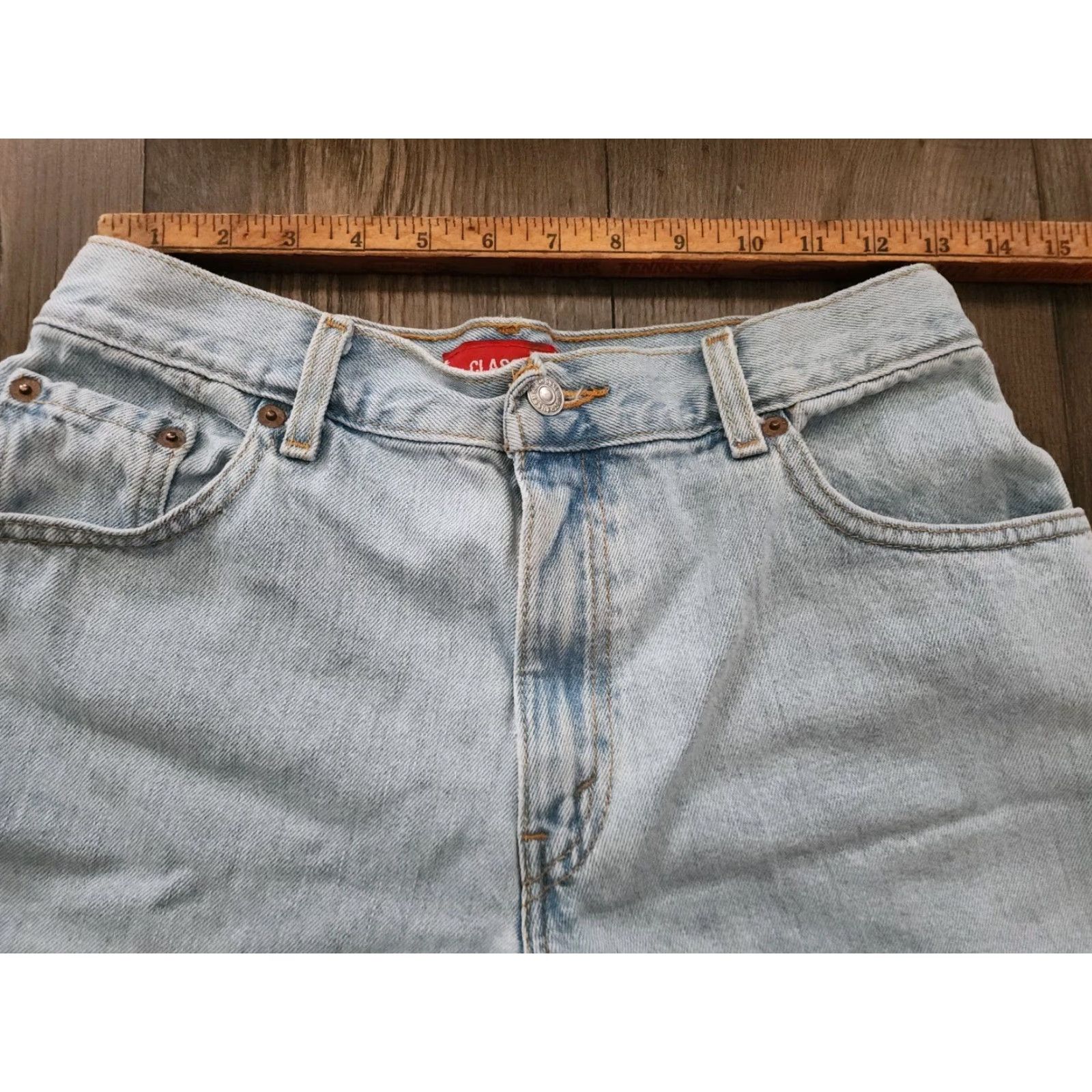 Levi's VINTAGE Levi's Womens High Rise Jorts Cut Off Denim Shorts 10 Jeans Blue 90s Classic USA Women’s Levi's Shorts Size 32" / US 10 / IT 46 - 3 Thumbnail