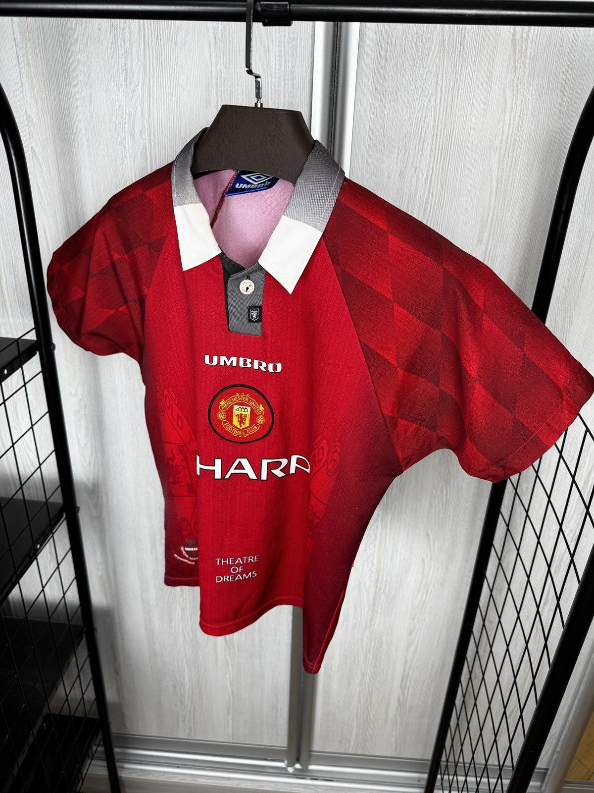 Umbro Umbro Manchester United 1996/1998 Home Jersey soccer YL Boys Size US XXS / EU 40 - 8 Thumbnail