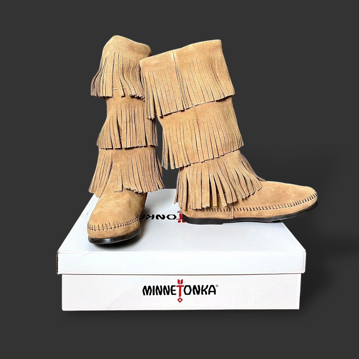 Minnetonka Minnetonka Women’s Taupe 3 Layer Suede Fringe Boots Sz 6 Size US 6 / IT 36 - 5 Thumbnail