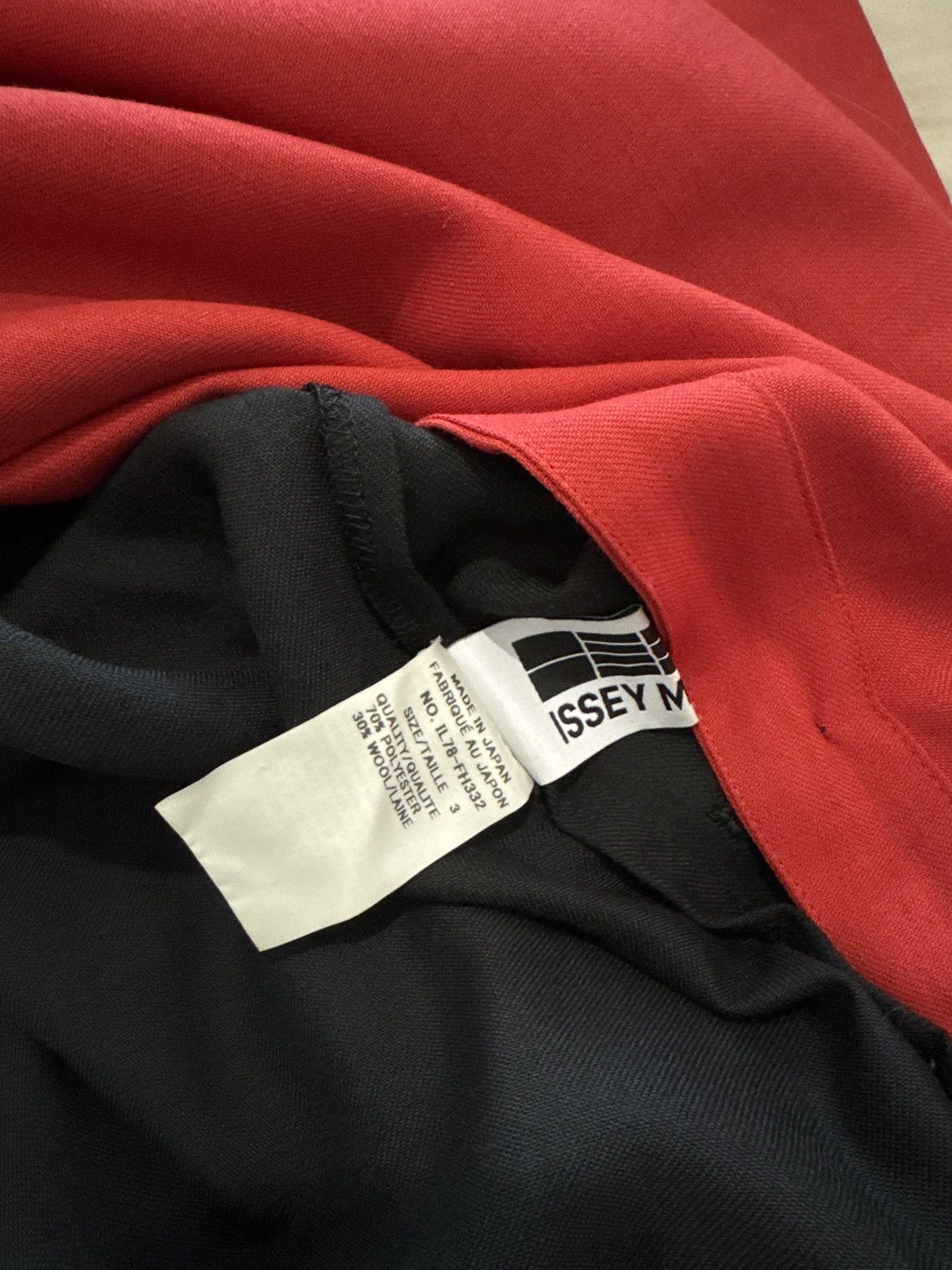 Issey Miyake Issey Miyake Reversible Dress – Sculptural Black & Red (rare Size M / US 6-8 / IT 42-44 - 8 Thumbnail