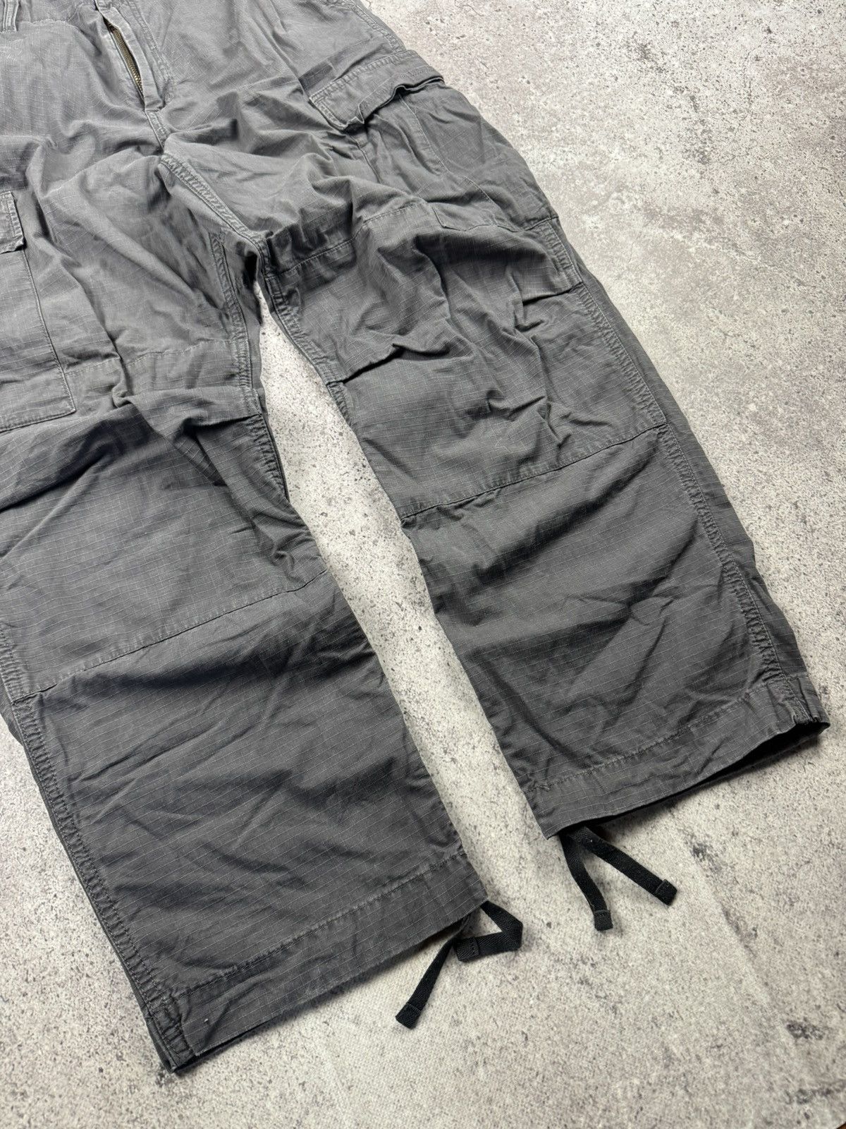 Carhartt Vintage Carhartt Cargo Baggy Pants Y2K Japanese 34x34 Size US 31 - 4 Thumbnail