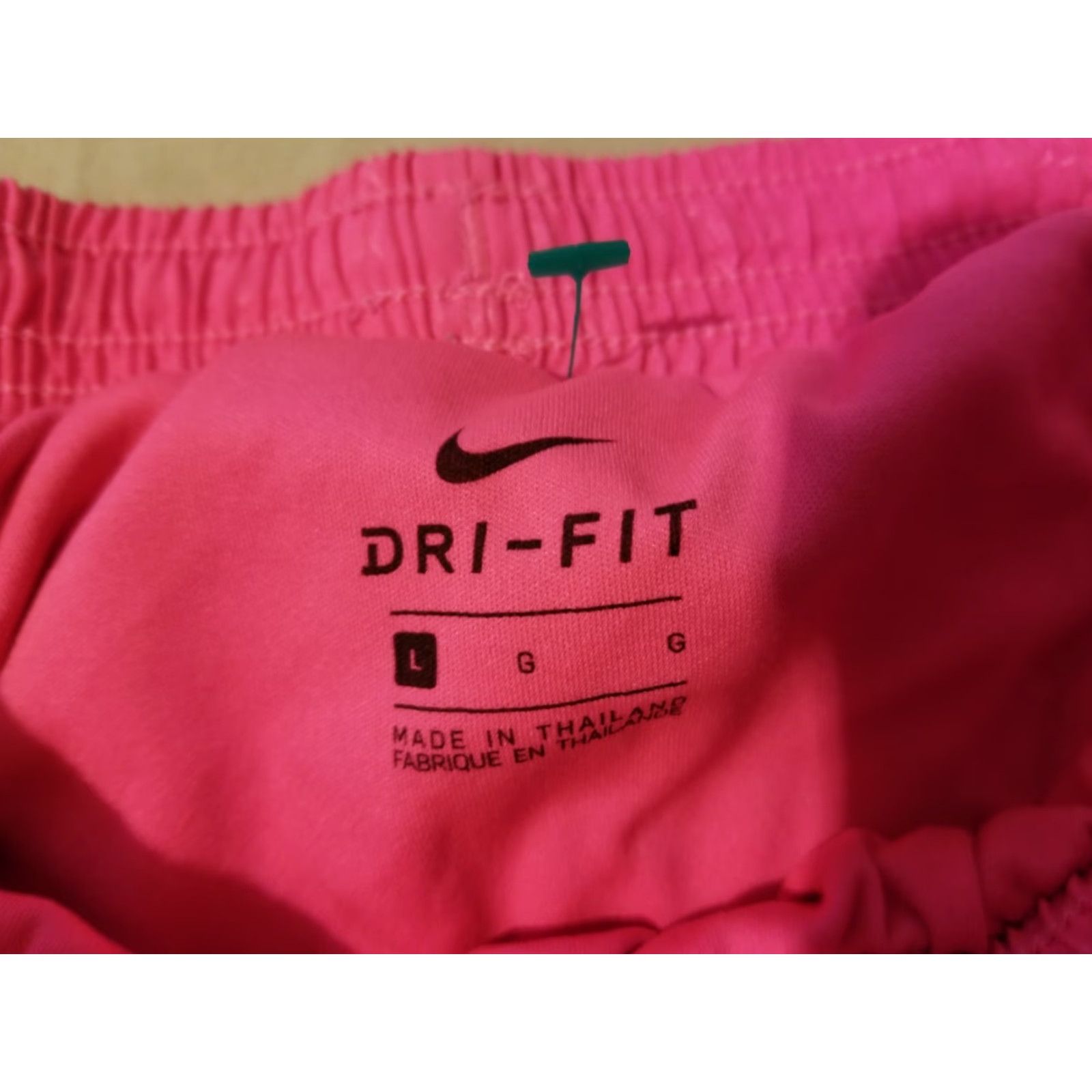 Nike Womens Nike Shorts L Large Pink Athletic Gym Workout Size 36" / US 14 / IT 50 - 2 Thumbnail